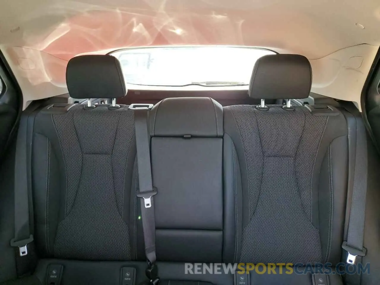 10 fotografías del automóvil dañado LRBAZLR4XPD019237 BUICK ENVISION 2023
