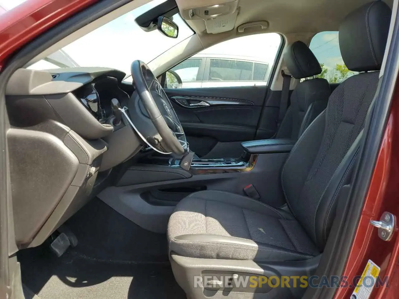 7 fotografías del automóvil dañado LRBAZLR4XPD019237 BUICK ENVISION 2023