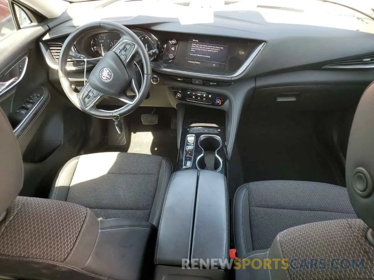 8 fotografías del automóvil dañado LRBAZLR4XPD019237 BUICK ENVISION 2023