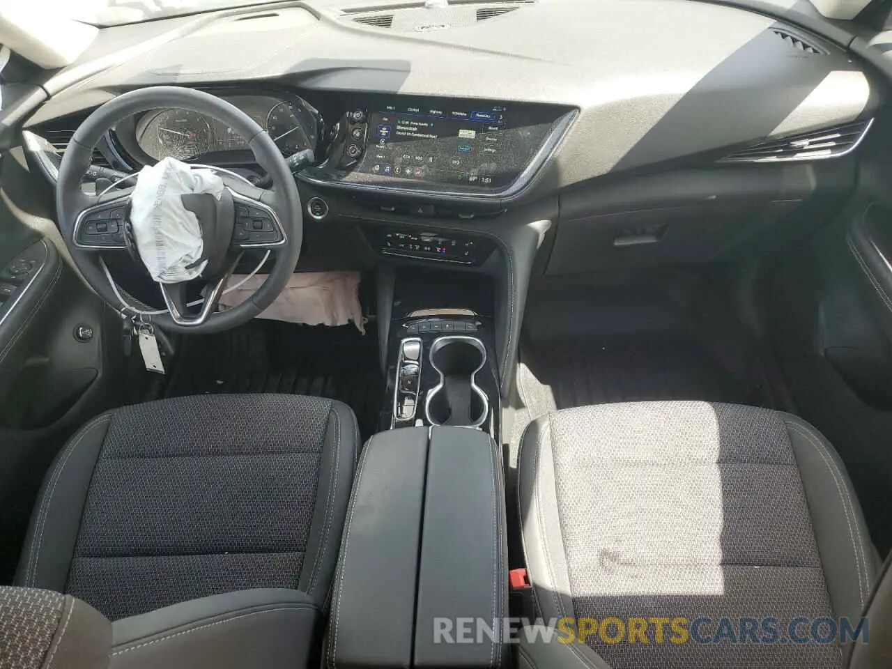 8 fotografías del automóvil dañado LRBFZMR41PD067186 BUICK ENVISION 2023