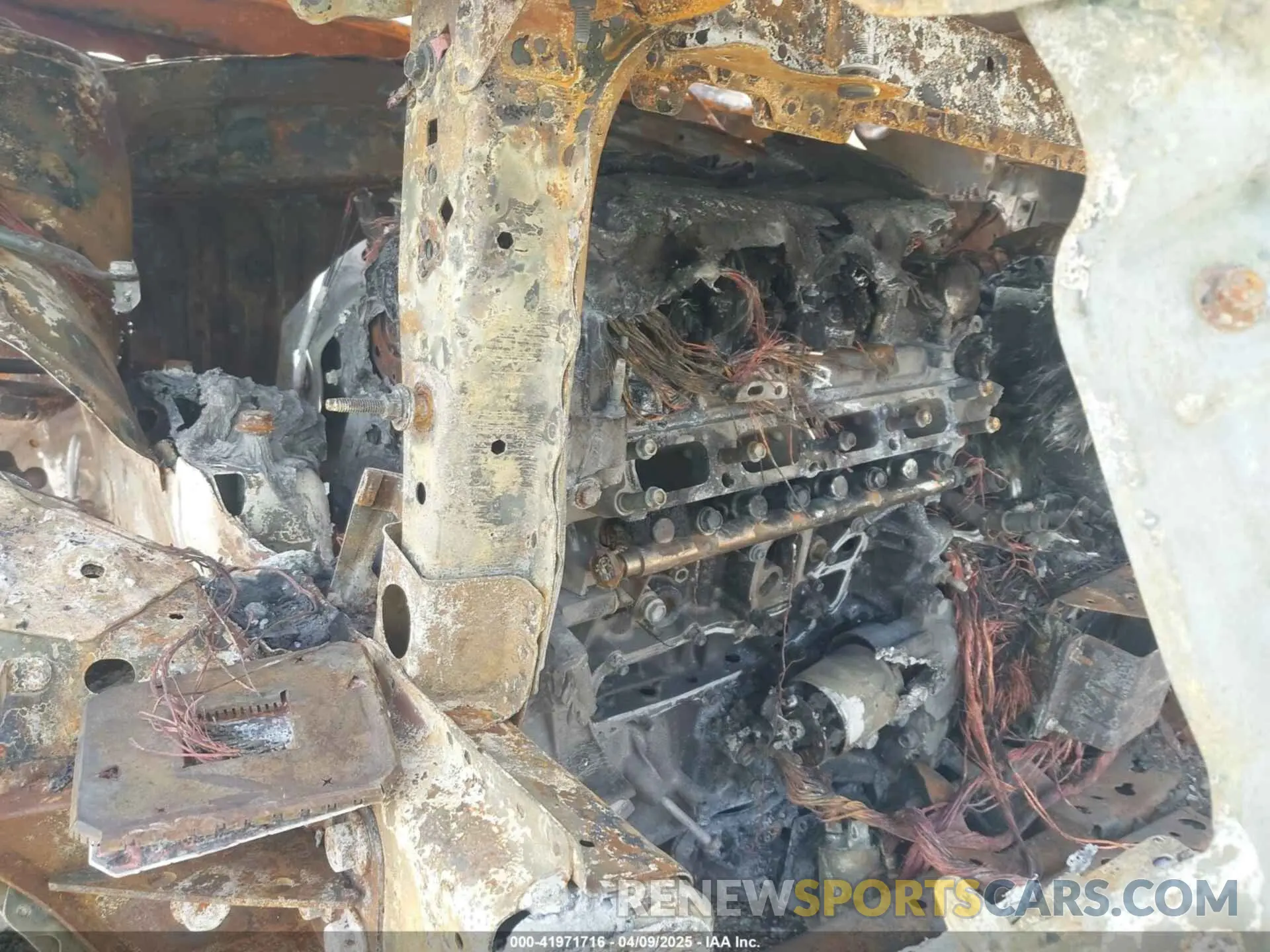 10 fotografías del automóvil dañado LRBFZMR41PD199137 BUICK ENVISION 2023