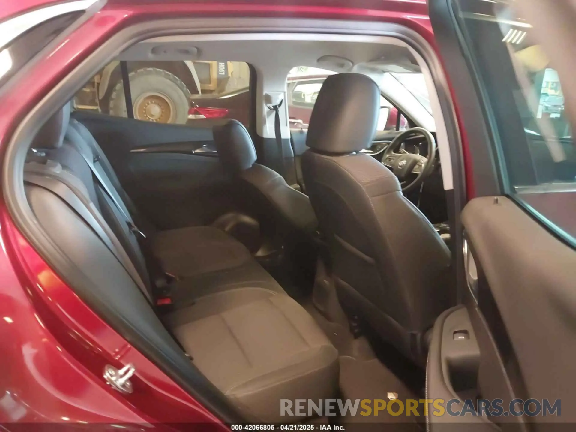8 fotografías del automóvil dañado LRBFZMR44PD076674 BUICK ENVISION 2023
