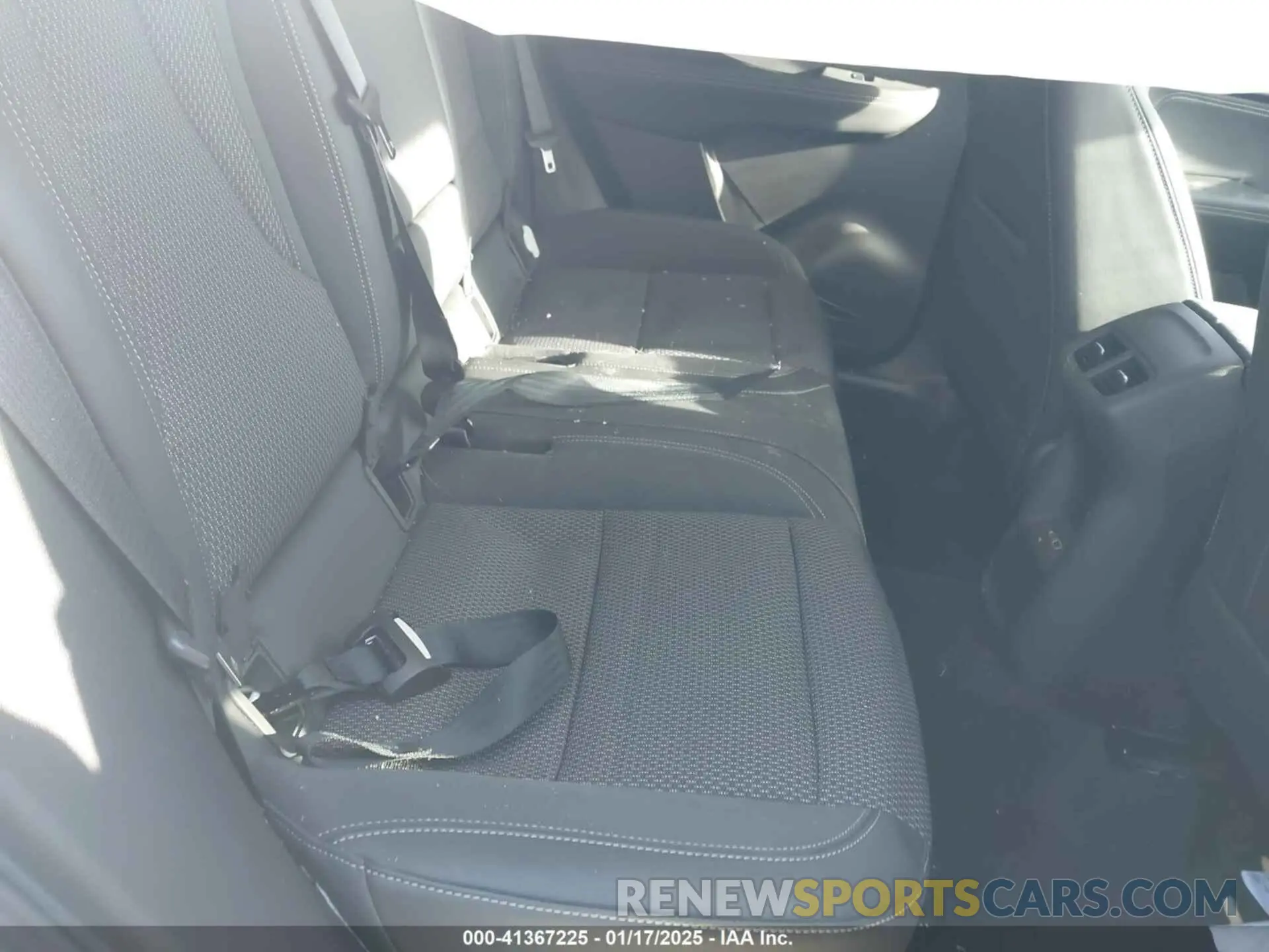 8 fotografías del automóvil dañado LRBFZMR45PD019996 BUICK ENVISION 2023