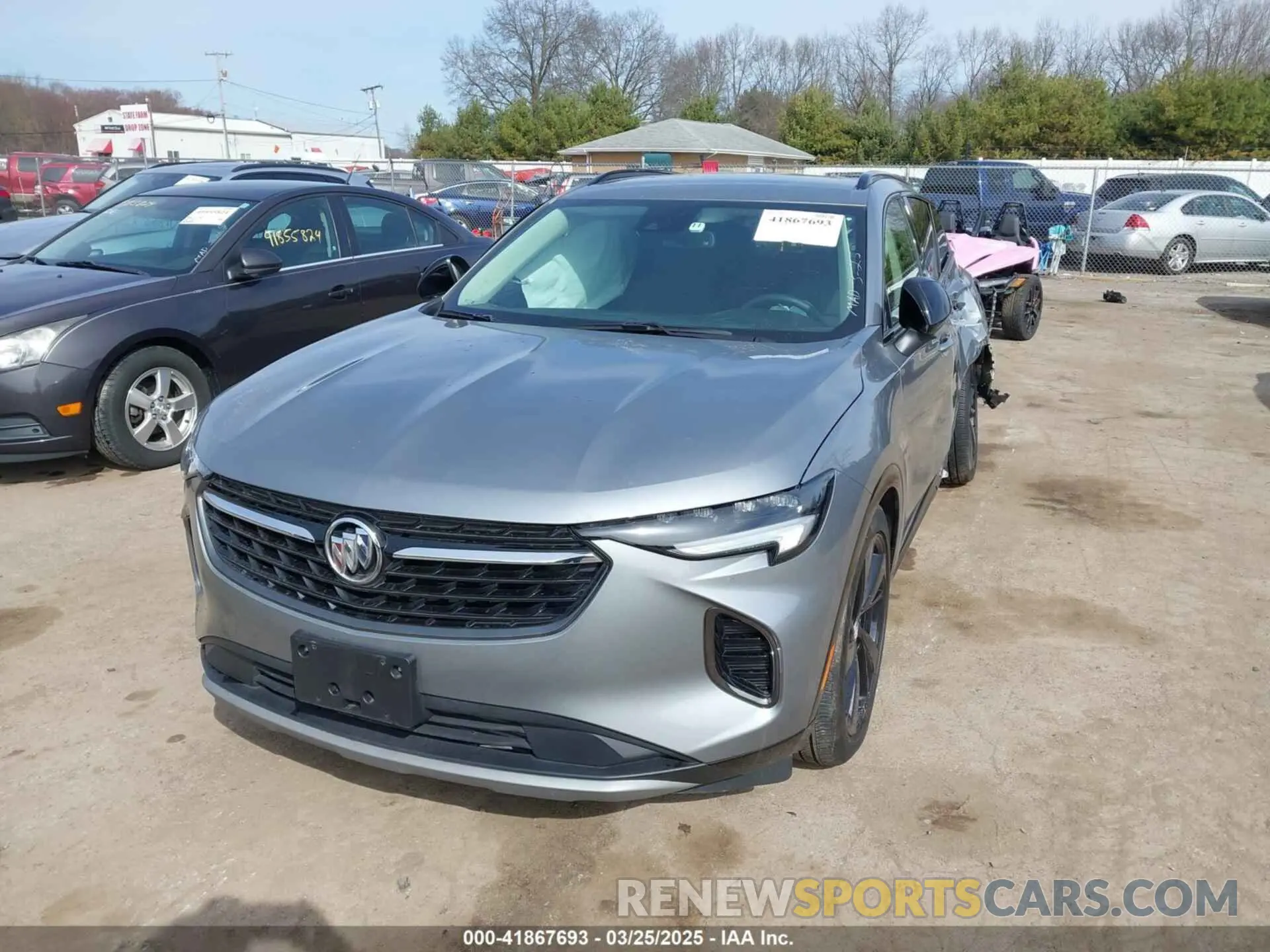 2 fotografías del automóvil dañado LRBFZMR47PD037402 BUICK ENVISION 2023