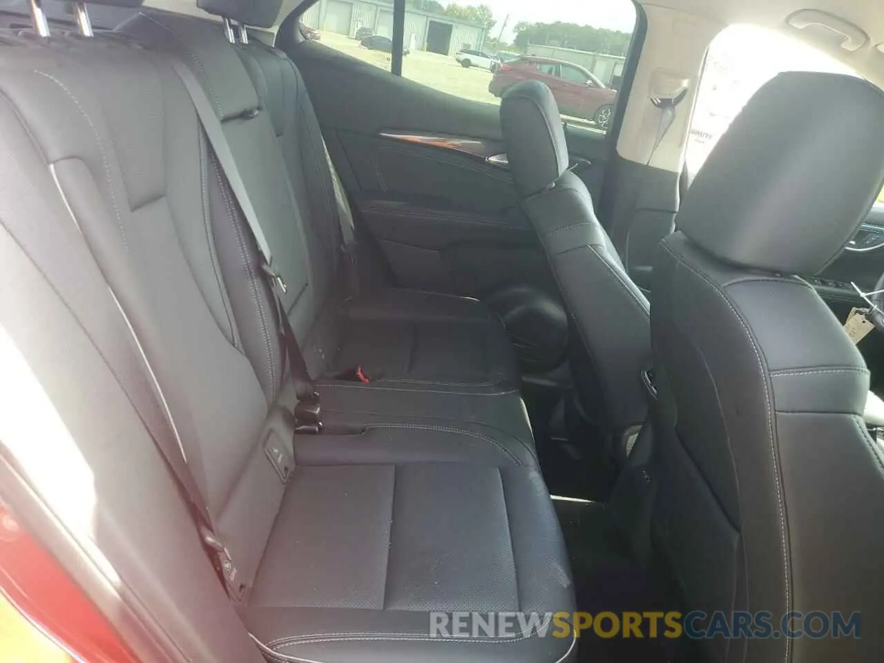 11 fotografías del automóvil dañado LRBFZNR40PD055942 BUICK ENVISION 2023
