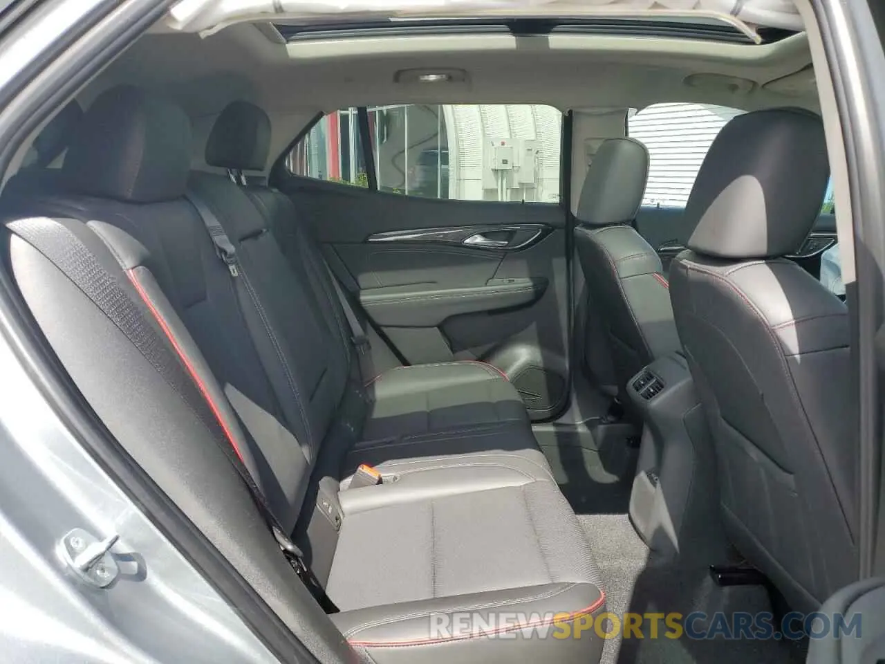 11 fotografías del automóvil dañado LRBFZNR40PD072529 BUICK ENVISION 2023