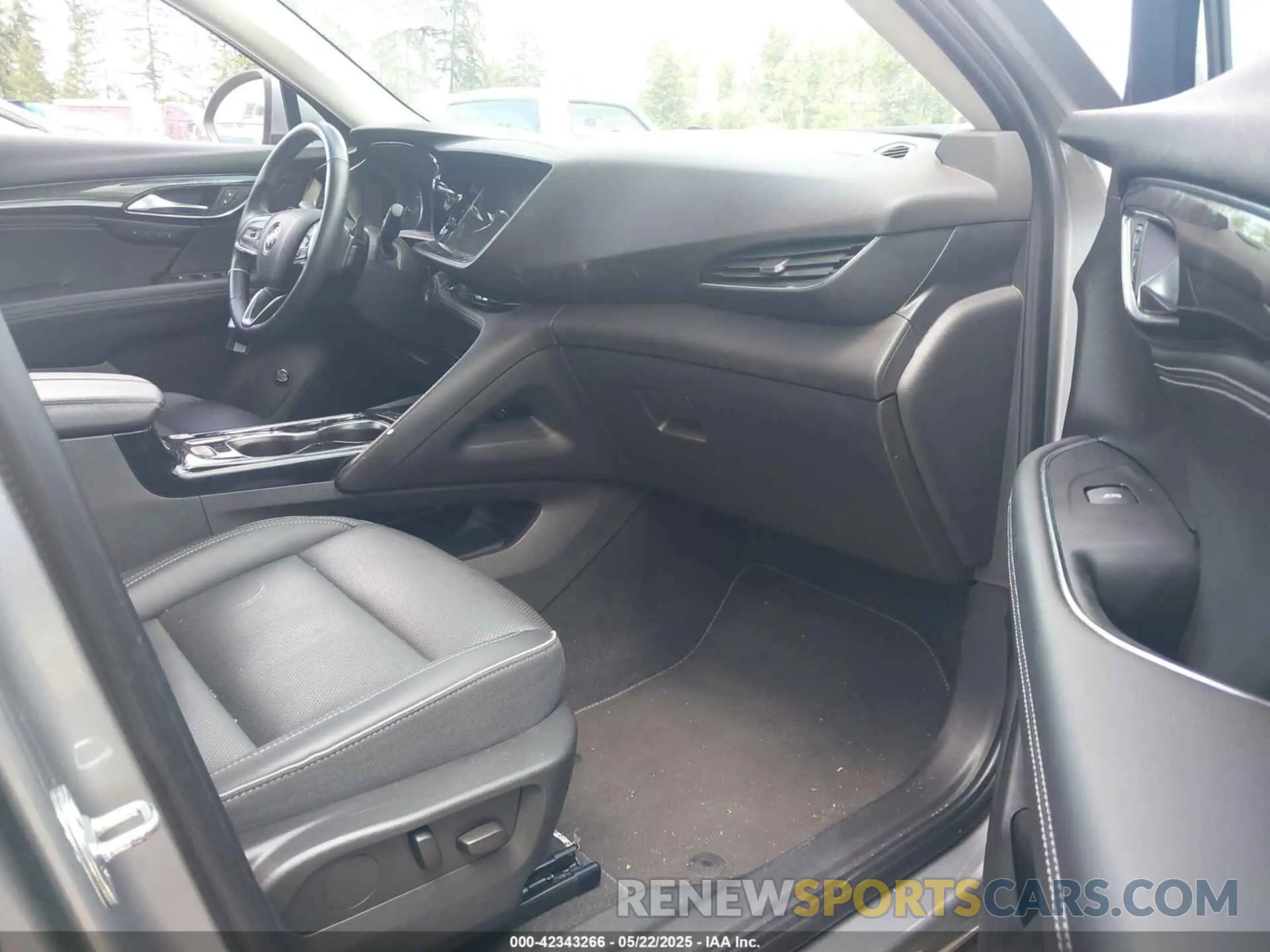 5 fotografías del automóvil dañado LRBFZNR40PD086284 BUICK ENVISION 2023