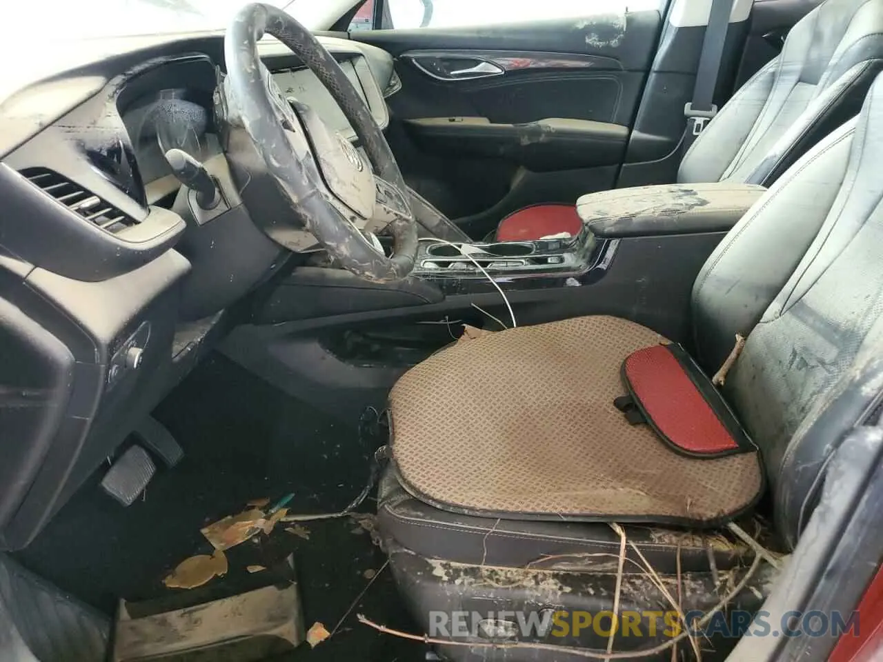 7 fotografías del automóvil dañado LRBFZNR41PD014400 BUICK ENVISION 2023