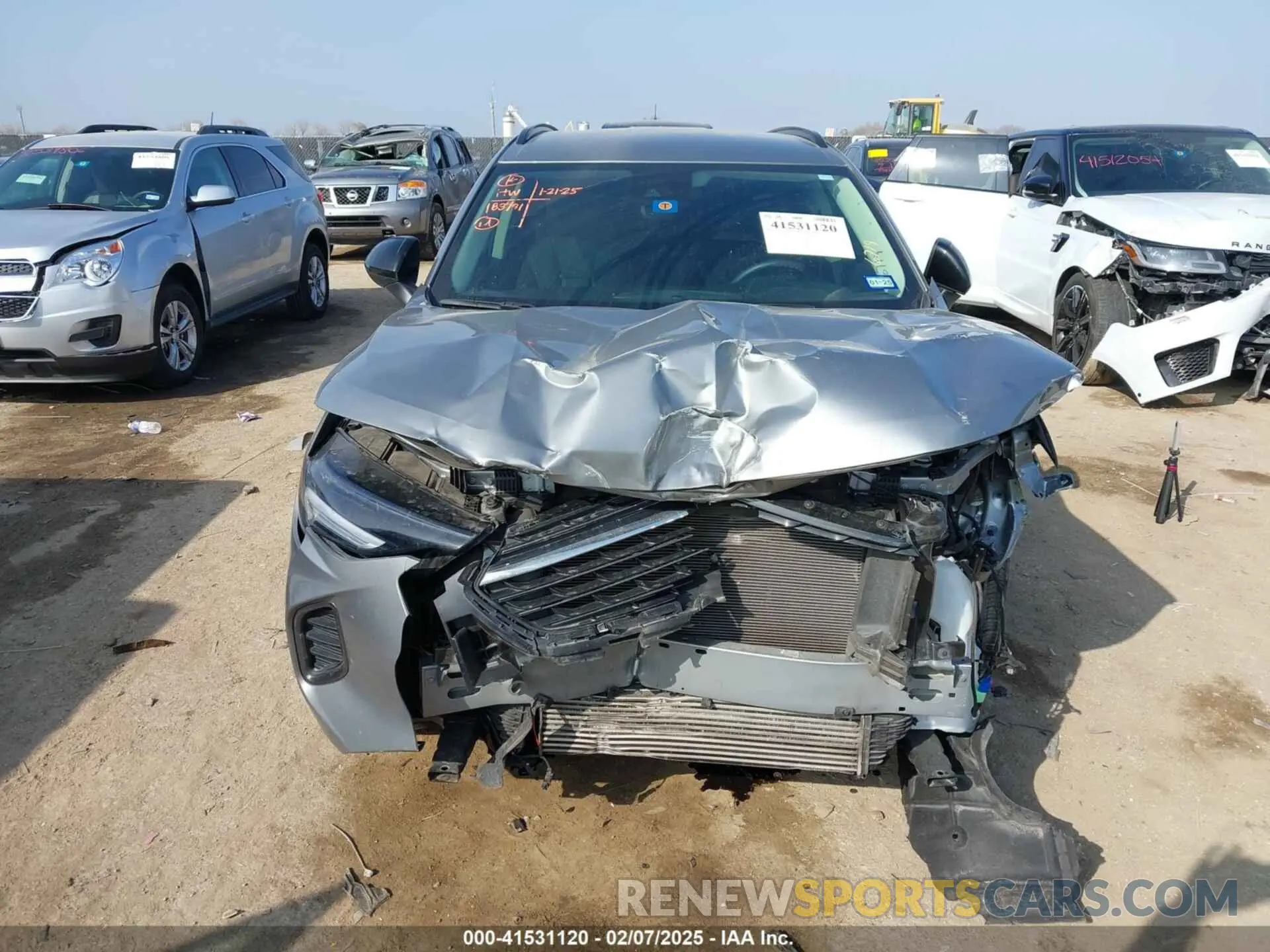 12 fotografías del automóvil dañado LRBFZNR41PD036719 BUICK ENVISION 2023