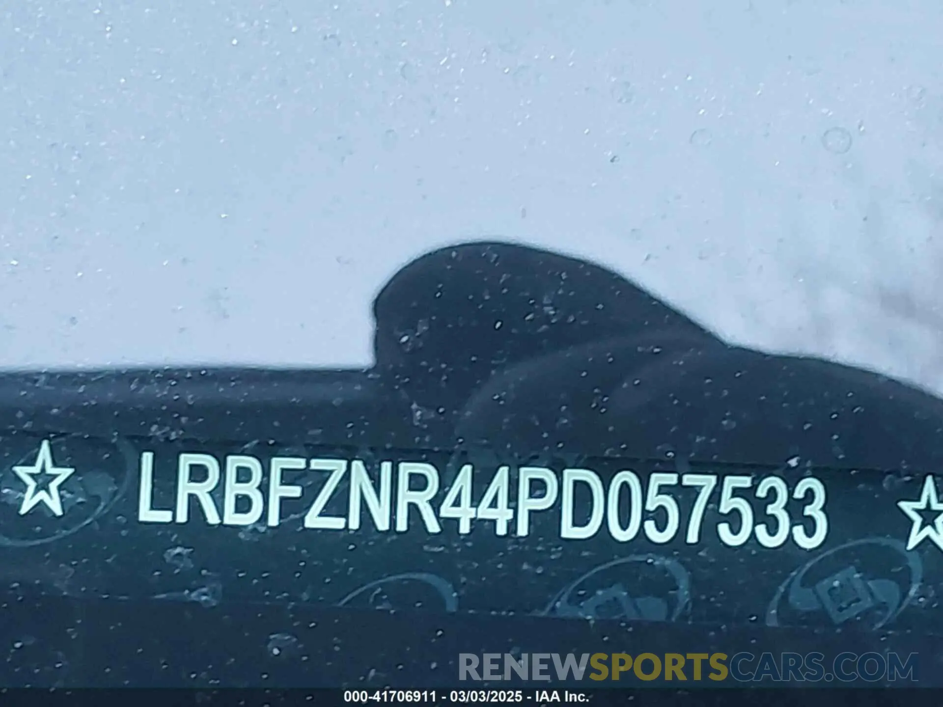 9 fotografías del automóvil dañado LRBFZNR44PD057533 BUICK ENVISION 2023
