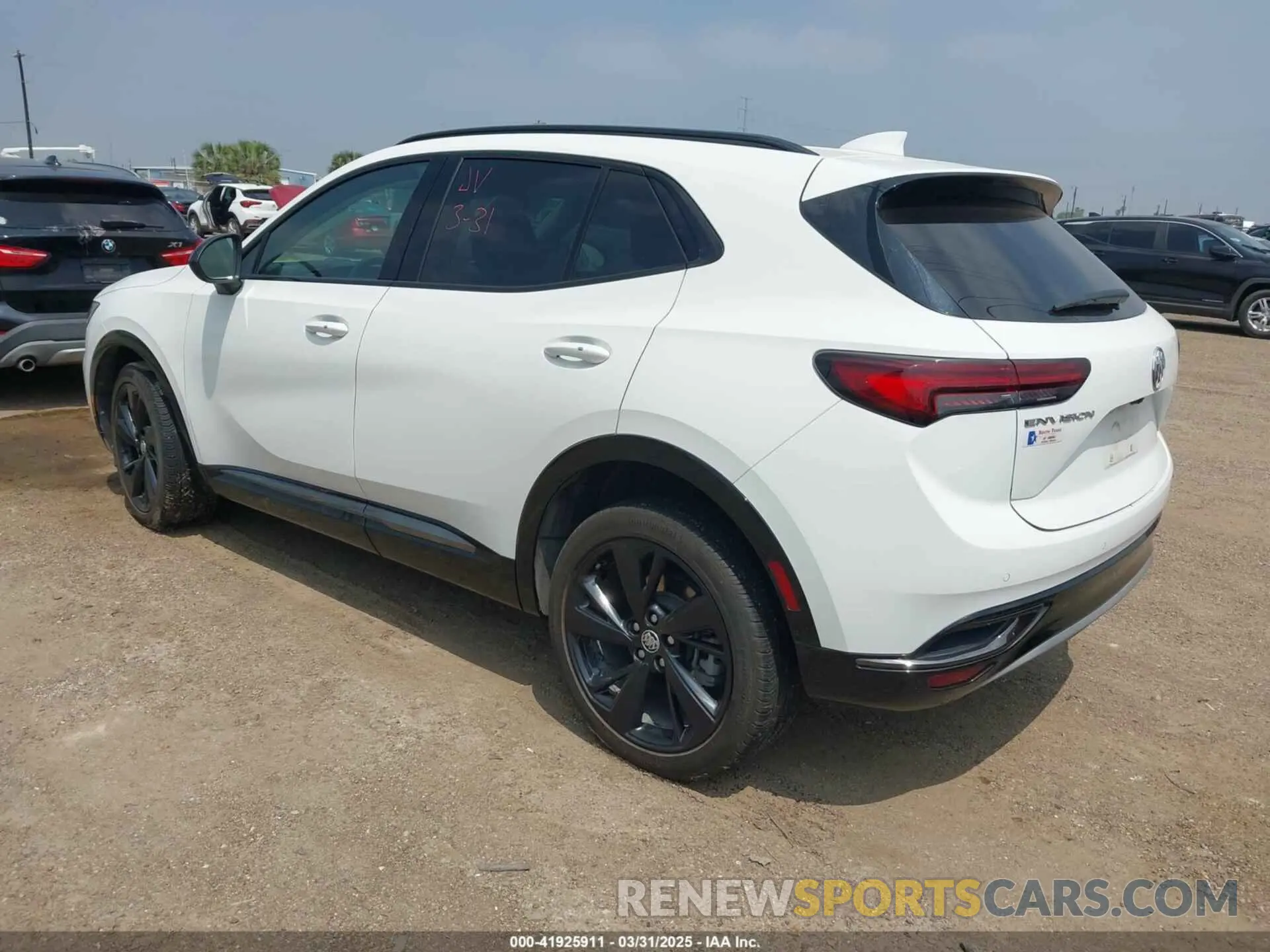 3 fotografías del automóvil dañado LRBFZNR45PD025836 BUICK ENVISION 2023