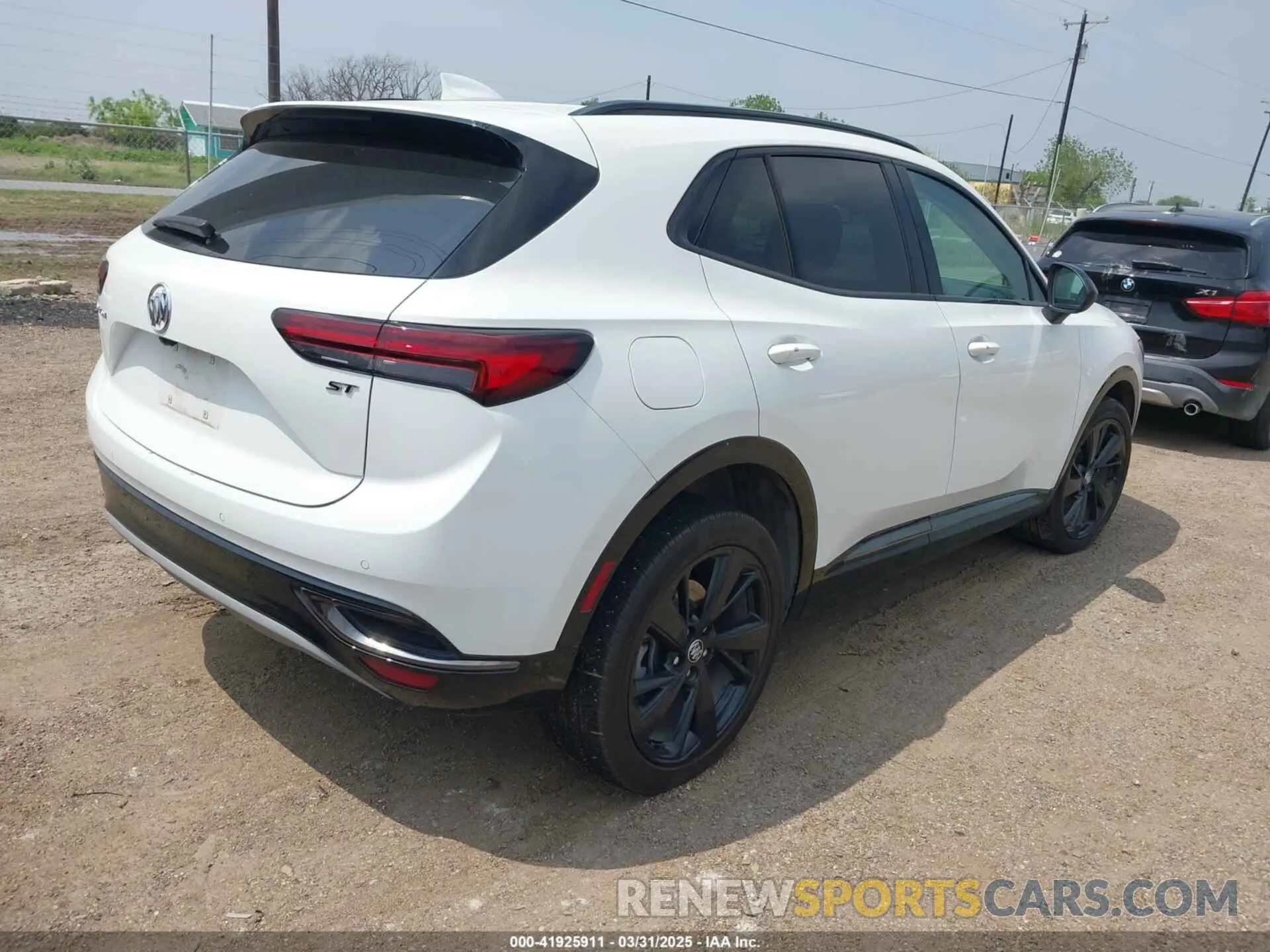 4 fotografías del automóvil dañado LRBFZNR45PD025836 BUICK ENVISION 2023