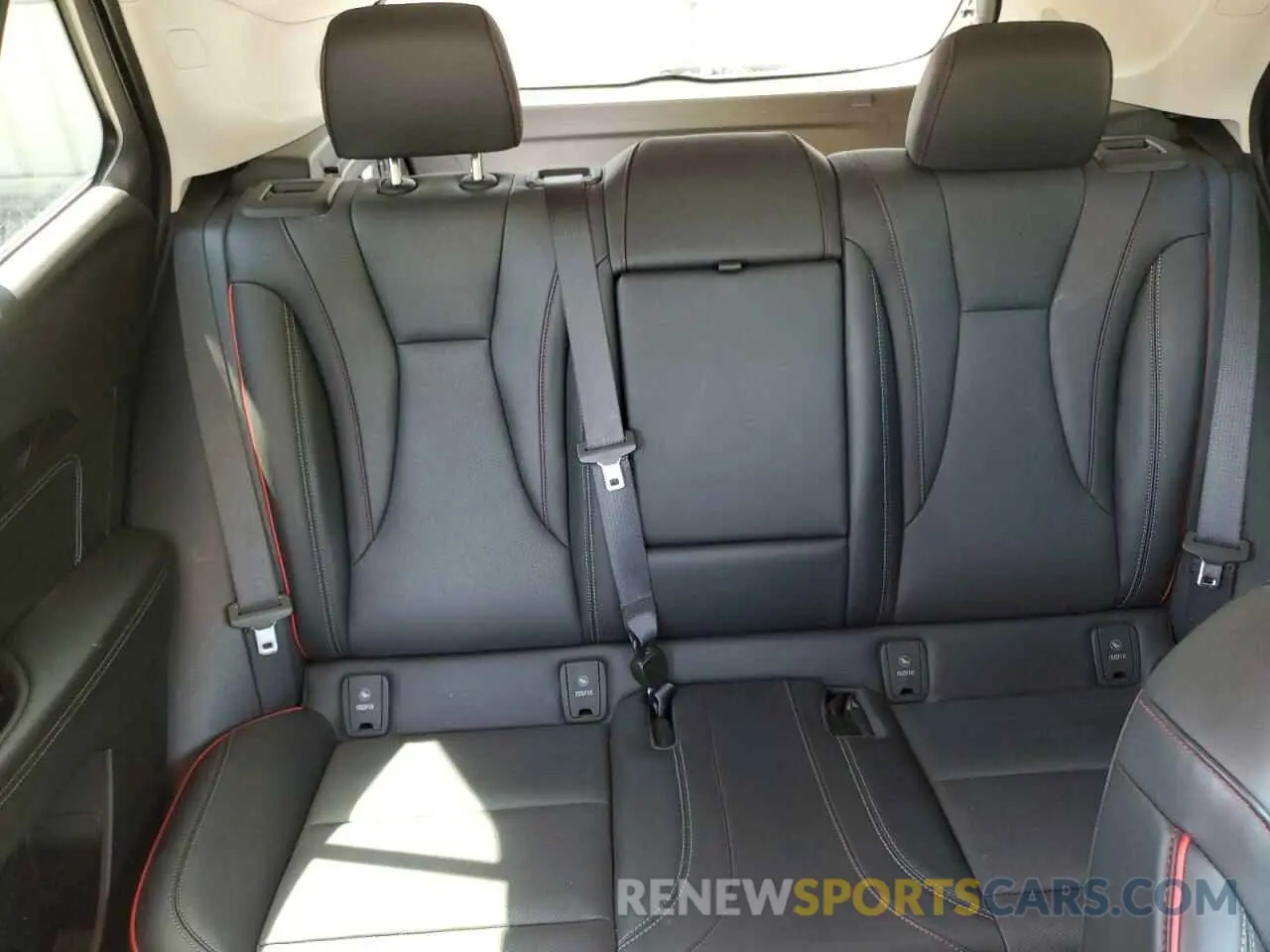 10 fotografías del automóvil dañado LRBFZNR45PD125967 BUICK ENVISION 2023