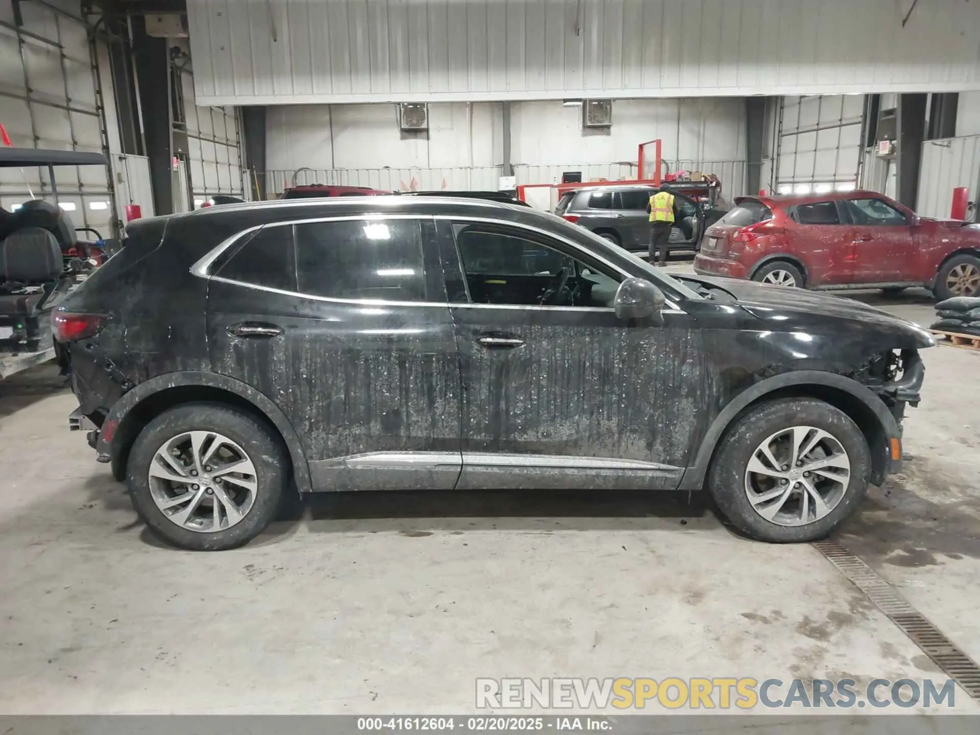 14 fotografías del automóvil dañado LRBFZNR47PD035820 BUICK ENVISION 2023