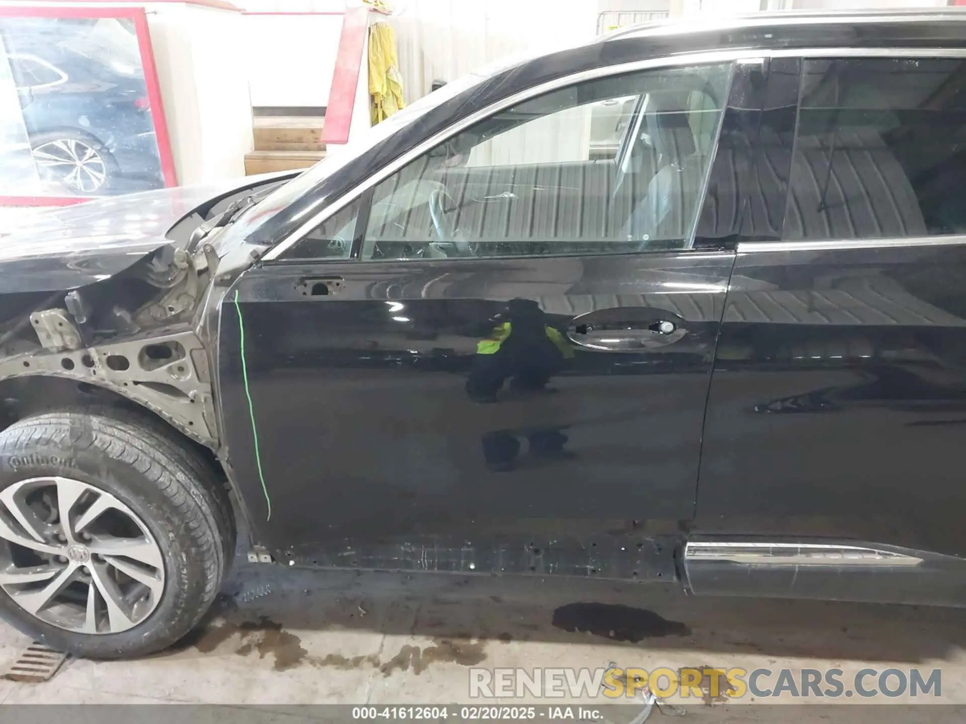 19 fotografías del automóvil dañado LRBFZNR47PD035820 BUICK ENVISION 2023