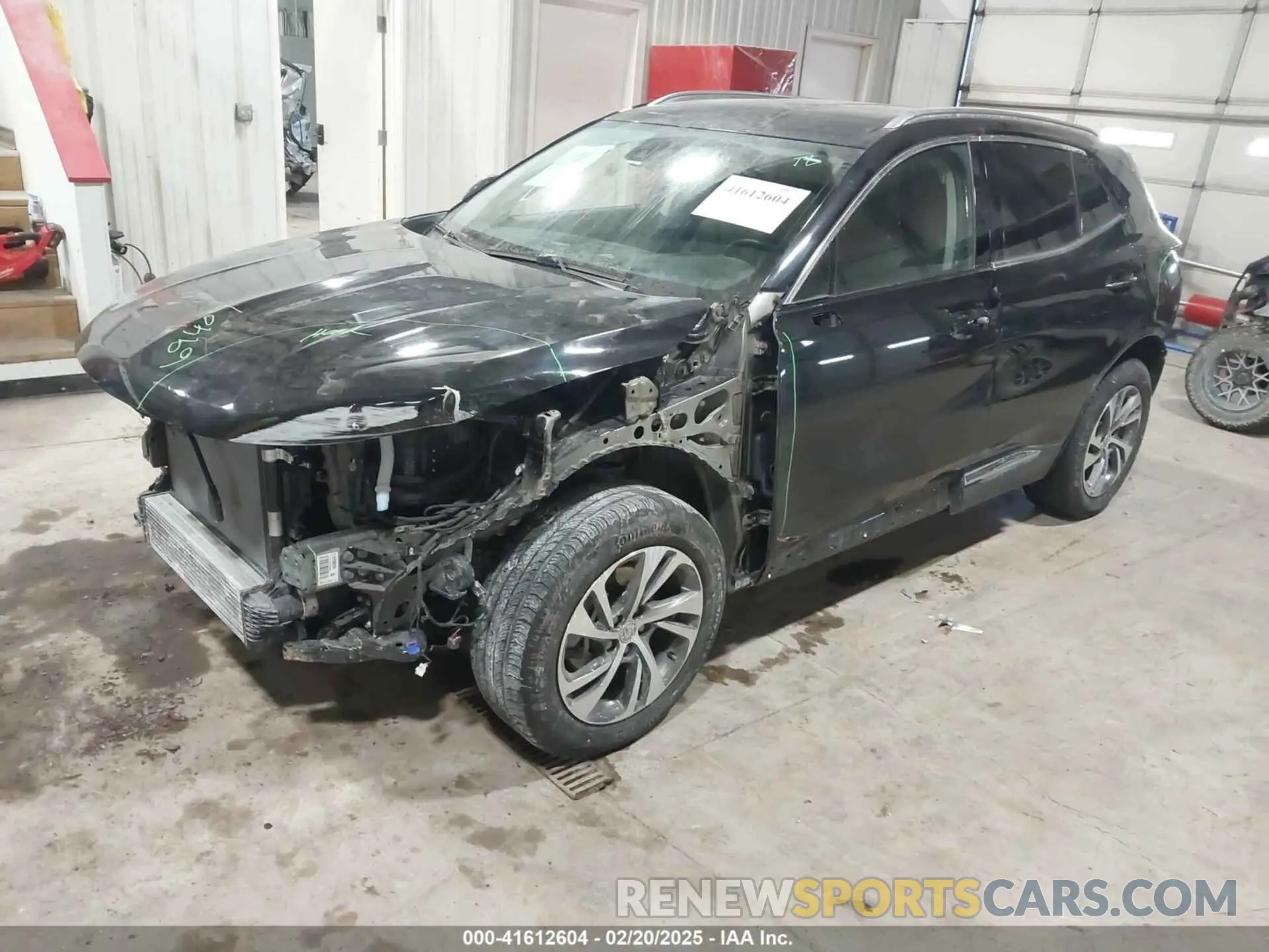 2 fotografías del automóvil dañado LRBFZNR47PD035820 BUICK ENVISION 2023