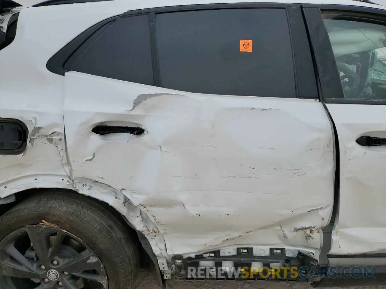 11 fotografías del automóvil dañado LRBFZNR47PD067022 BUICK ENVISION 2023