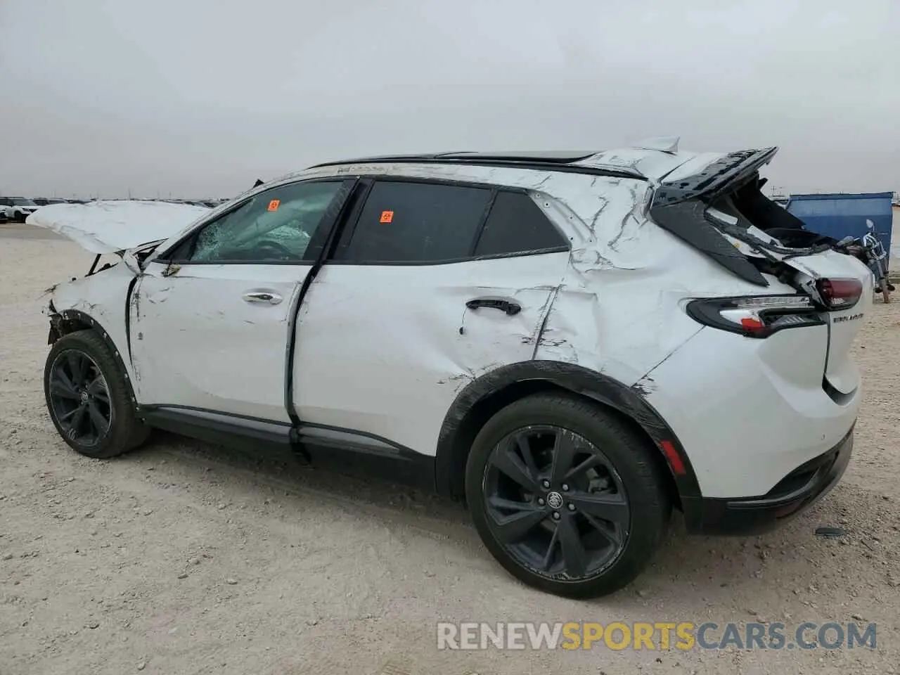 2 fotografías del automóvil dañado LRBFZNR47PD067022 BUICK ENVISION 2023