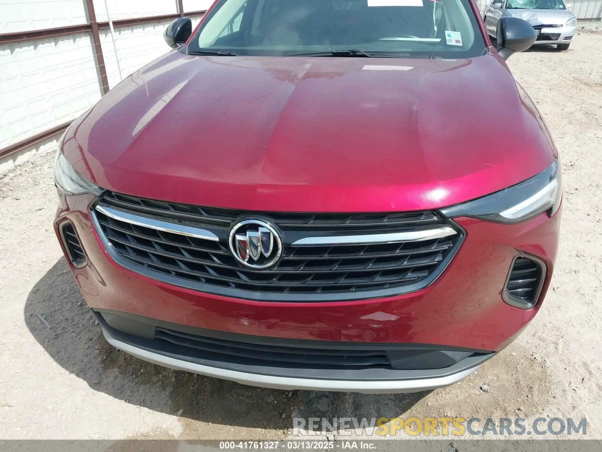 12 fotografías del automóvil dañado LRBFZNR49PD019652 BUICK ENVISION 2023