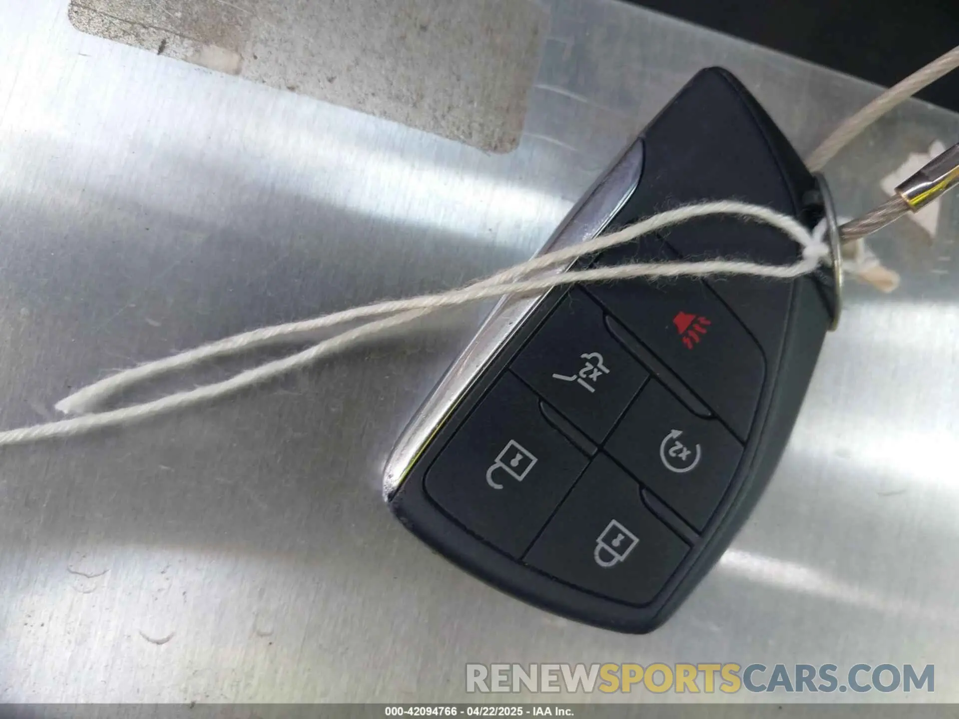 11 fotografías del automóvil dañado LRBFZNR4XPD056225 BUICK ENVISION 2023
