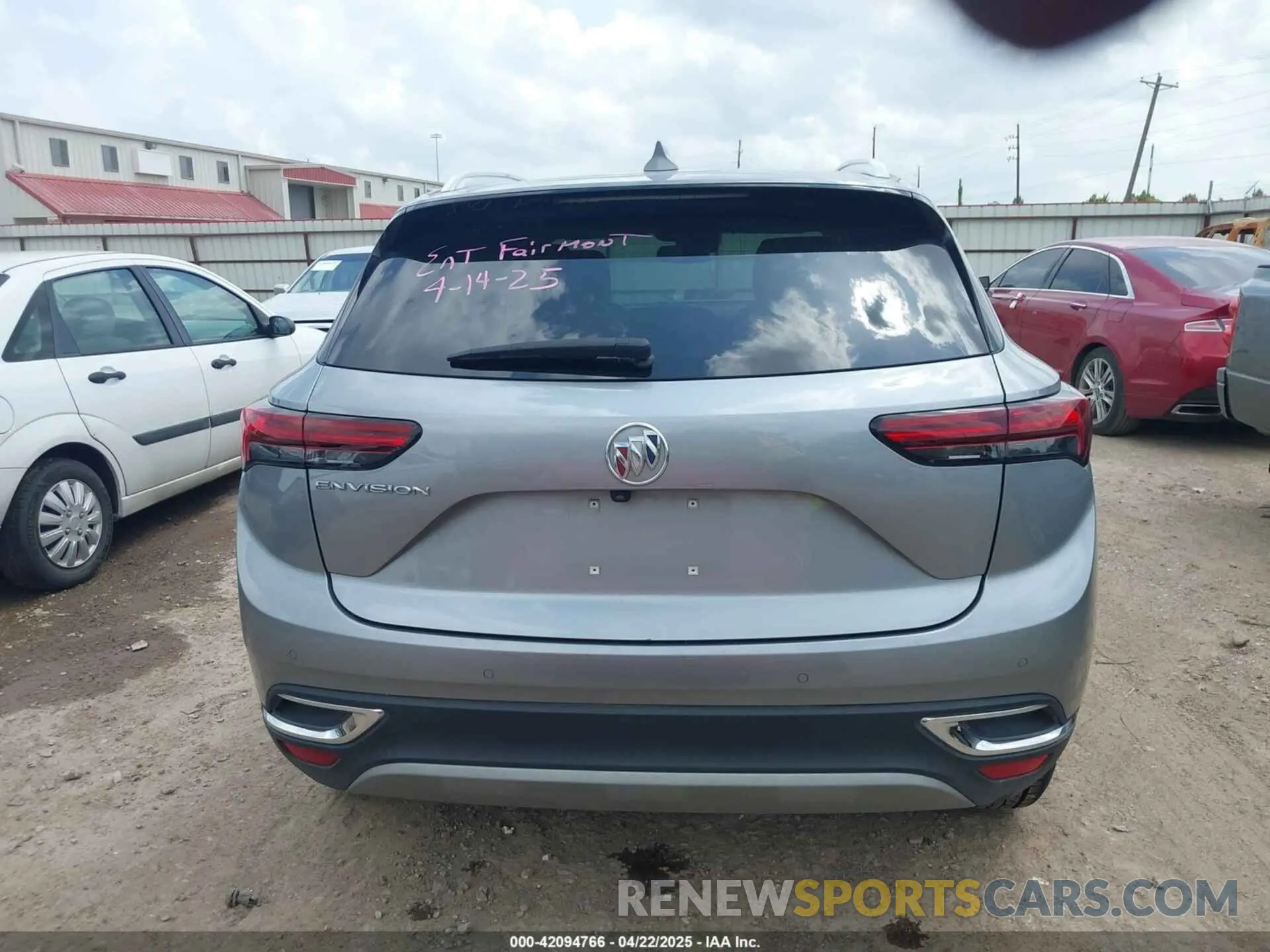 16 fotografías del automóvil dañado LRBFZNR4XPD056225 BUICK ENVISION 2023