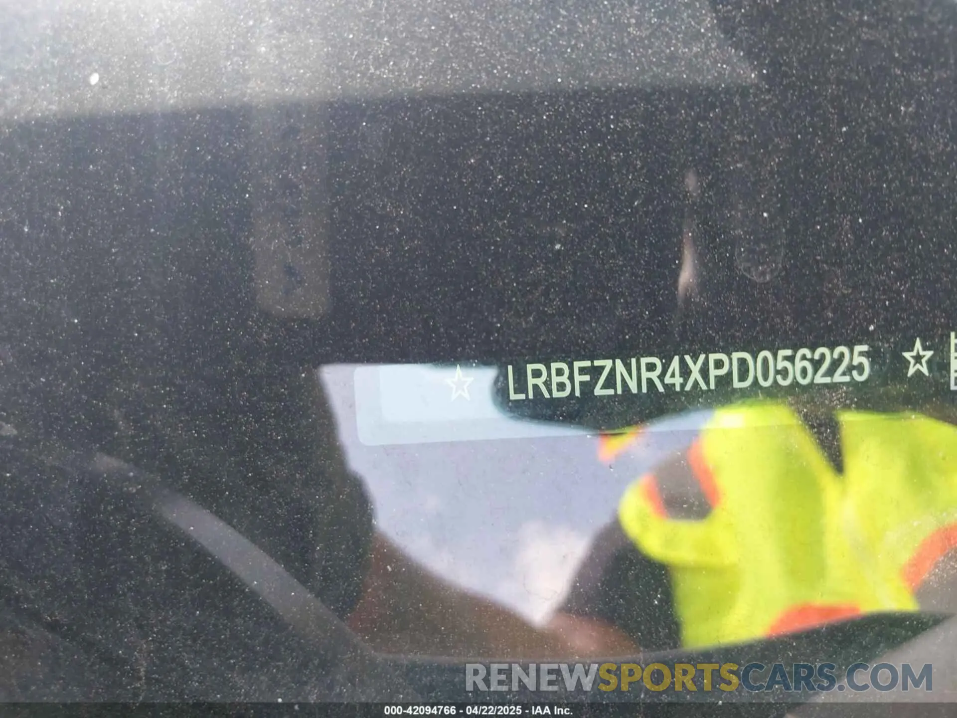 9 fotografías del automóvil dañado LRBFZNR4XPD056225 BUICK ENVISION 2023