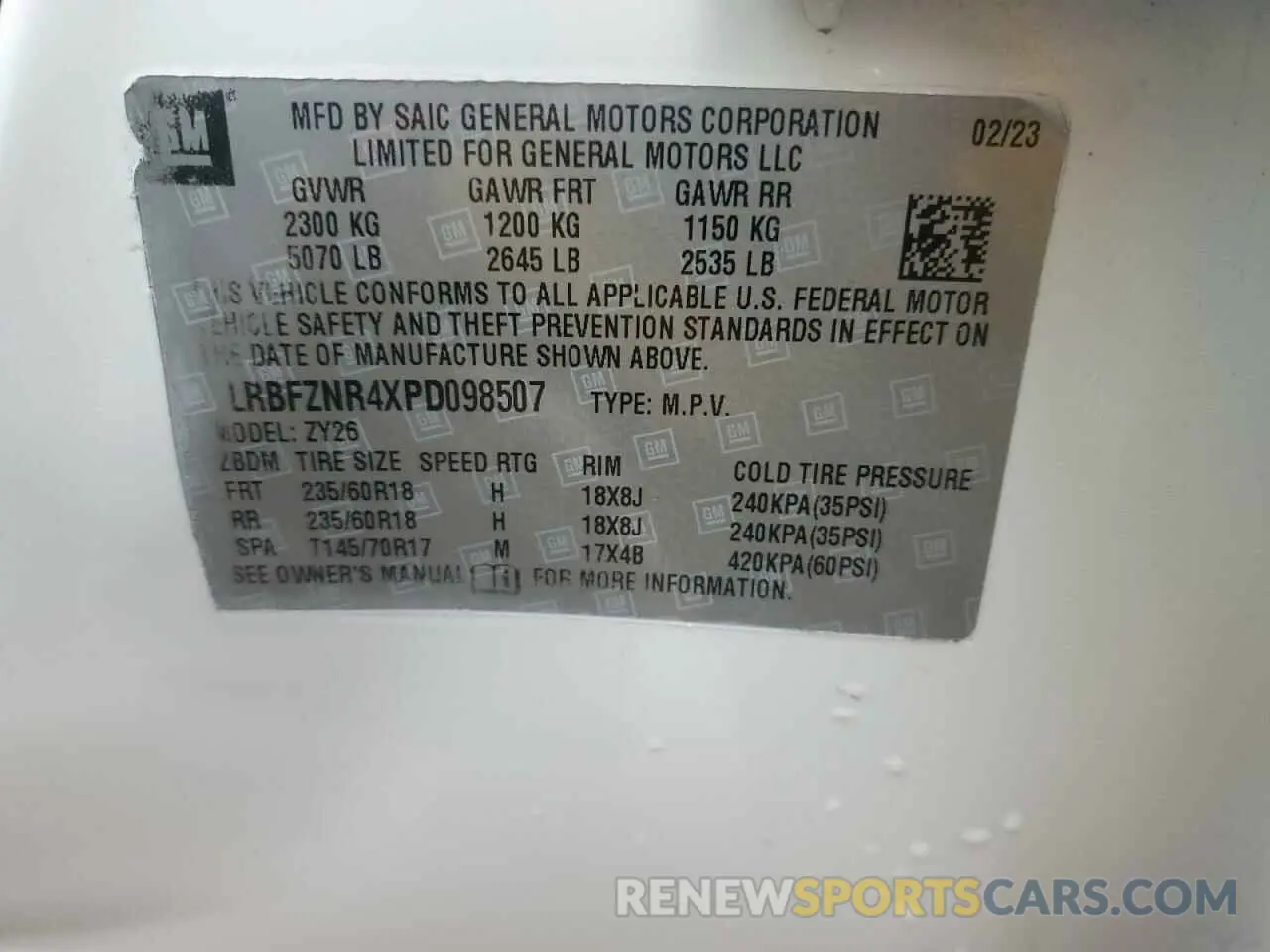 12 fotografías del automóvil dañado LRBFZNR4XPD098507 BUICK ENVISION 2023