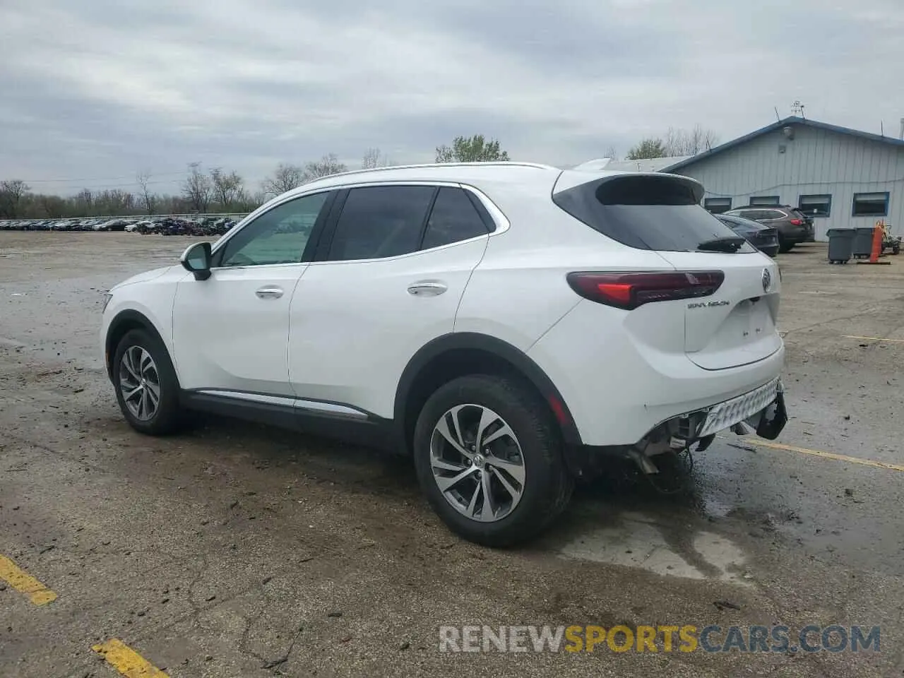 2 fotografías del automóvil dañado LRBFZNR4XPD098507 BUICK ENVISION 2023