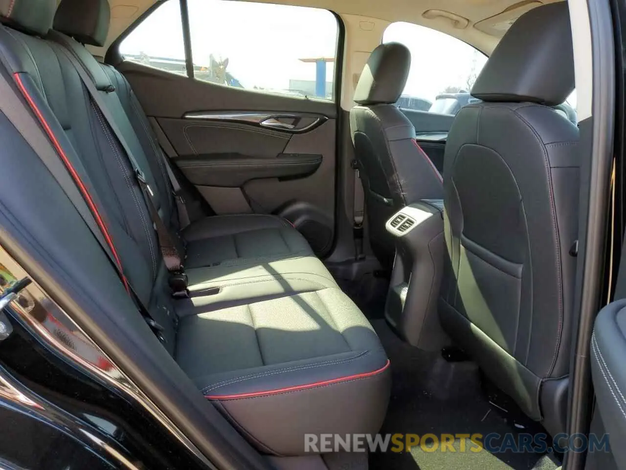 11 fotografías del automóvil dañado LRBFZPR45PD215793 BUICK ENVISION 2023