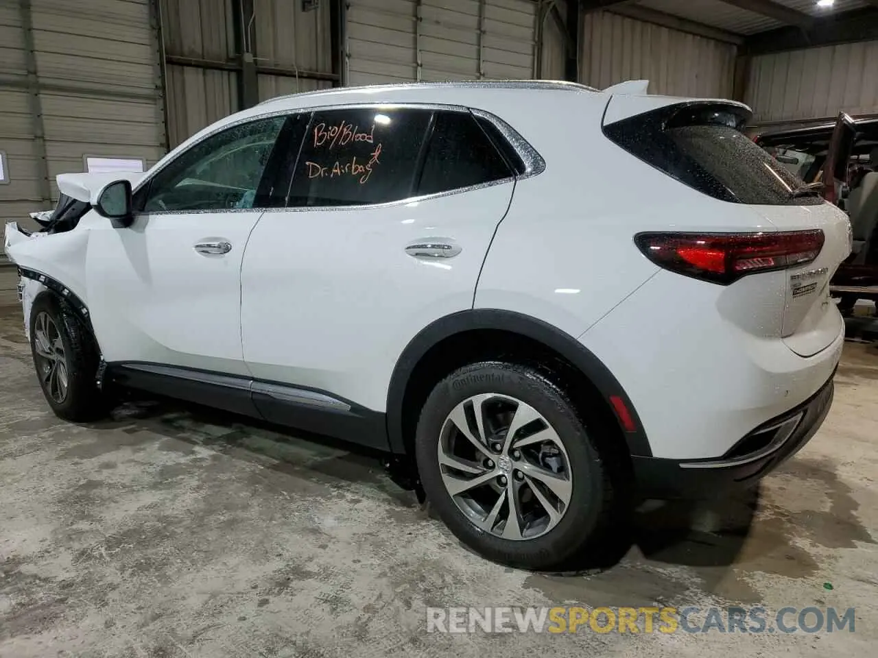 2 fotografías del automóvil dañado LRBFZPR46PD095602 BUICK ENVISION 2023