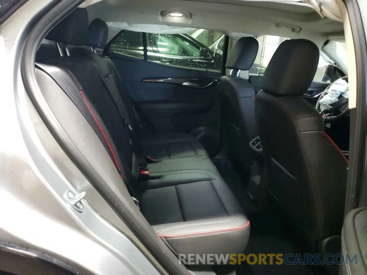 10 fotografías del automóvil dañado LRBFZPR4XPD200612 BUICK ENVISION 2023