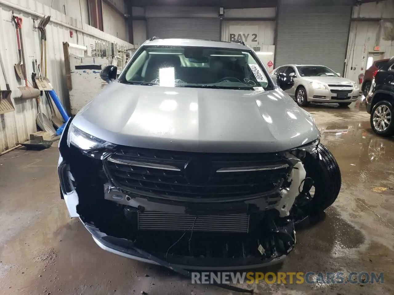 5 fotografías del automóvil dañado LRBFZPR4XPD200612 BUICK ENVISION 2023