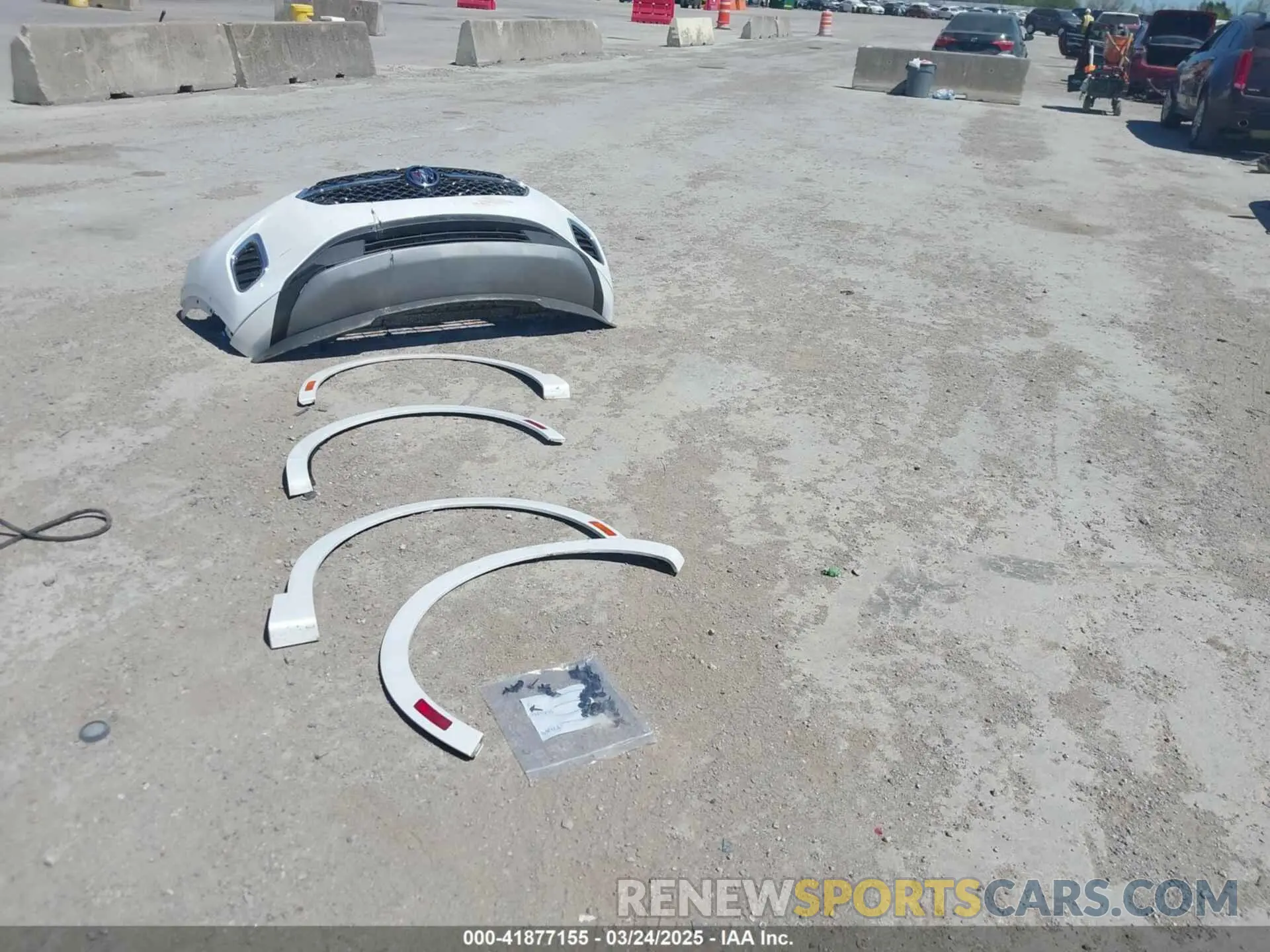 12 fotografías del automóvil dañado LRBFZRR42PD147352 BUICK ENVISION 2023