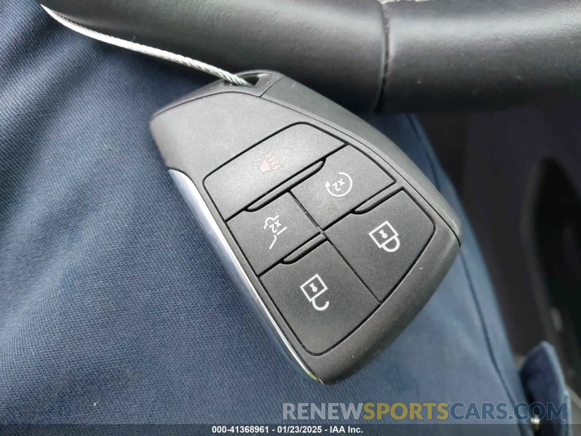 11 fotografías del automóvil dañado LRBFZSR42PD190094 BUICK ENVISION 2023