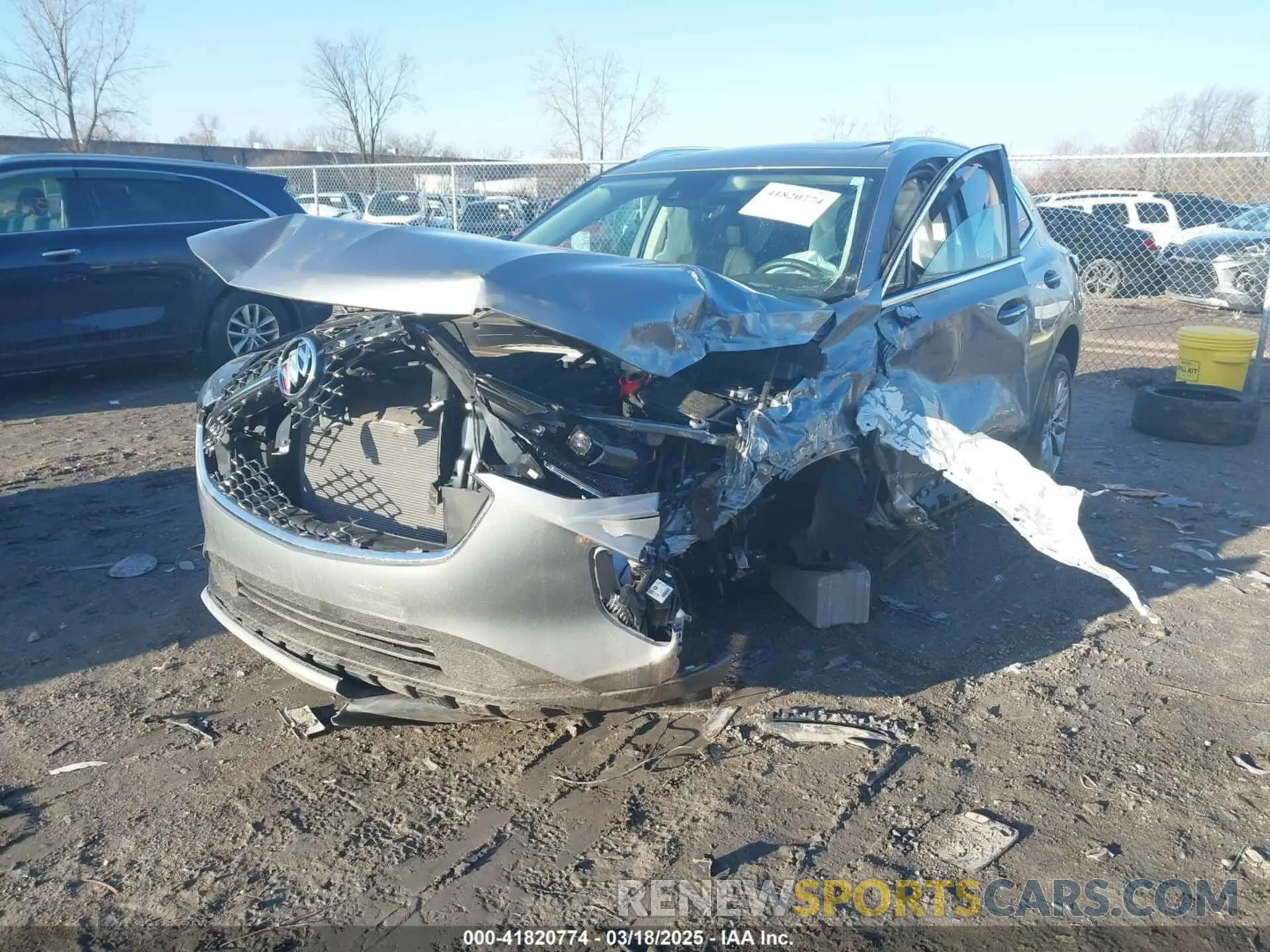 2 fotografías del automóvil dañado LRBFZSR47PD080240 BUICK ENVISION 2023
