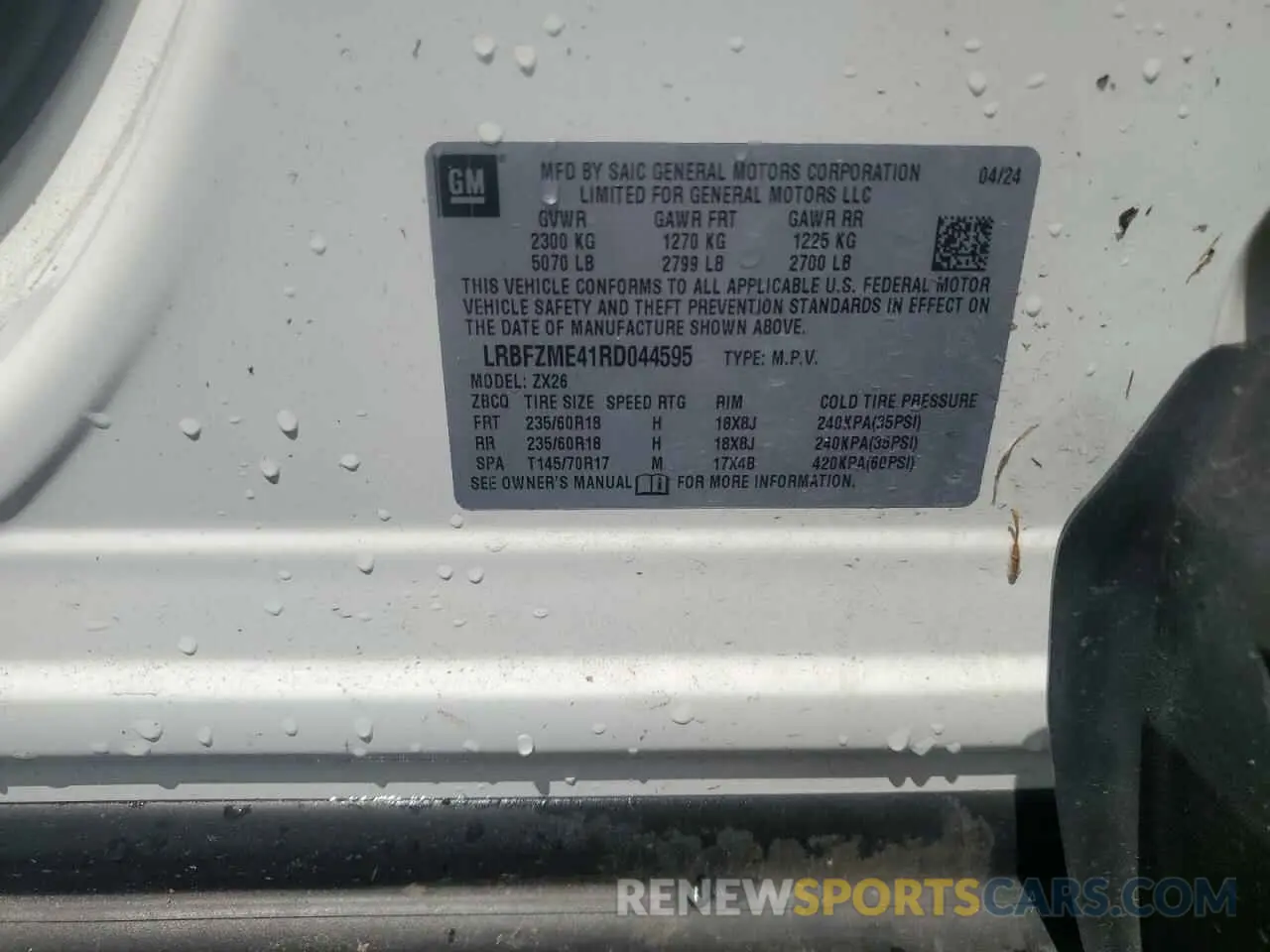 13 fotografías del automóvil dañado LRBFZME41RD044595 BUICK ENVISION 2024