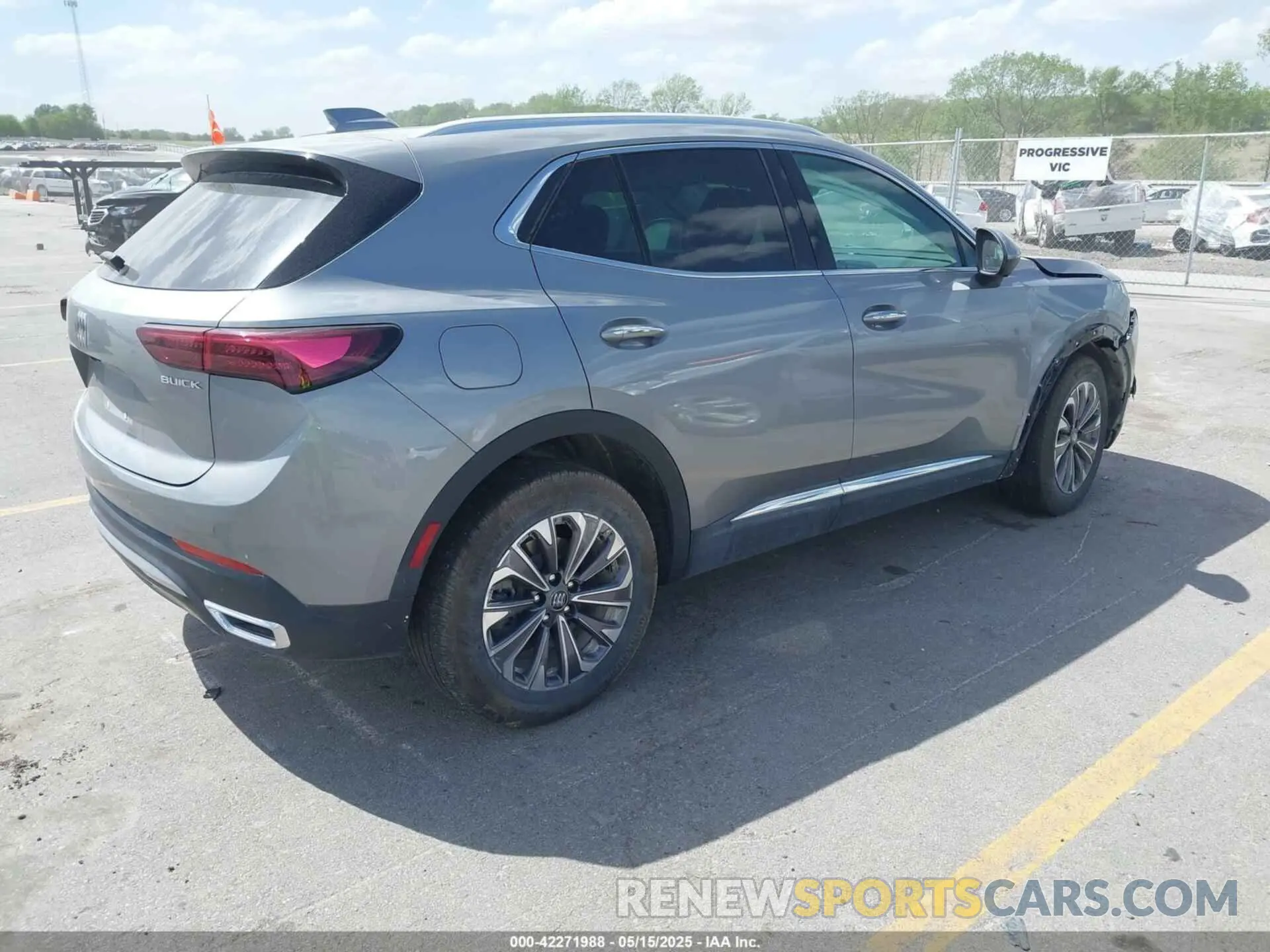 4 fotografías del automóvil dañado LRBFZME45RD056992 BUICK ENVISION 2024
