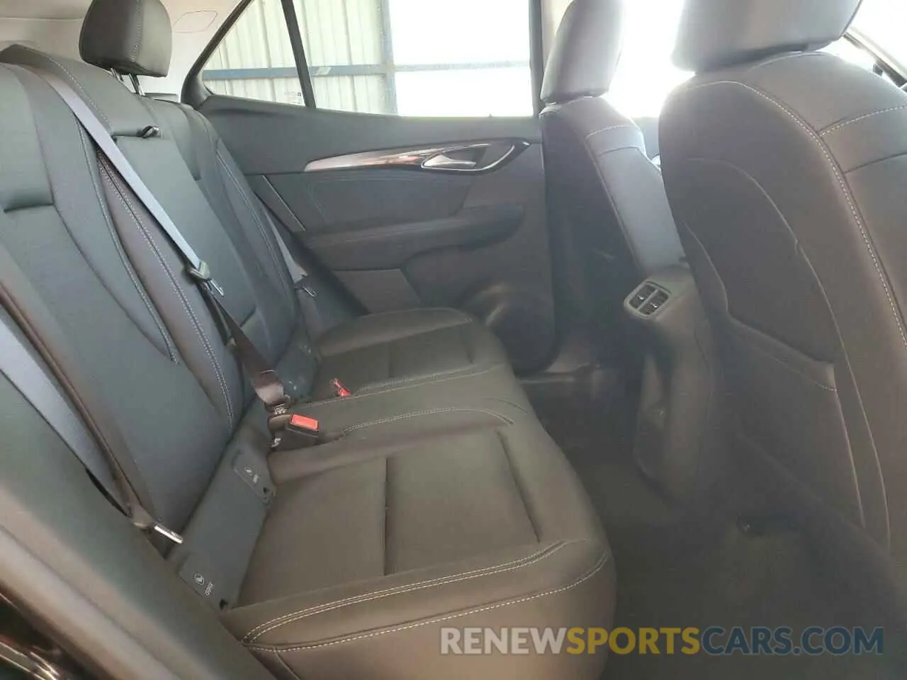 11 fotografías del automóvil dañado LRBFZME47RD071834 BUICK ENVISION 2024