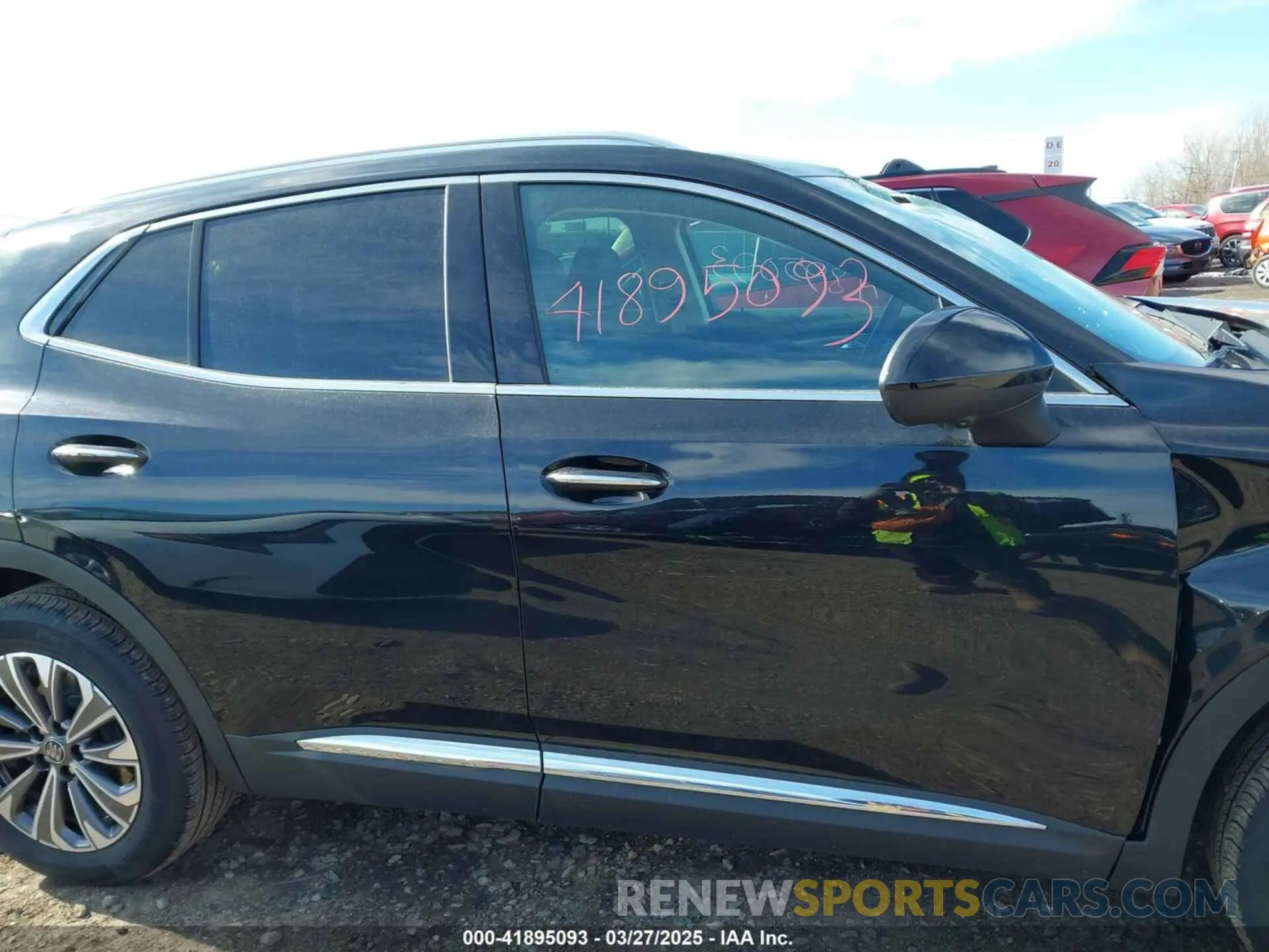 12 fotografías del automóvil dañado LRBFZME48RD066948 BUICK ENVISION 2024