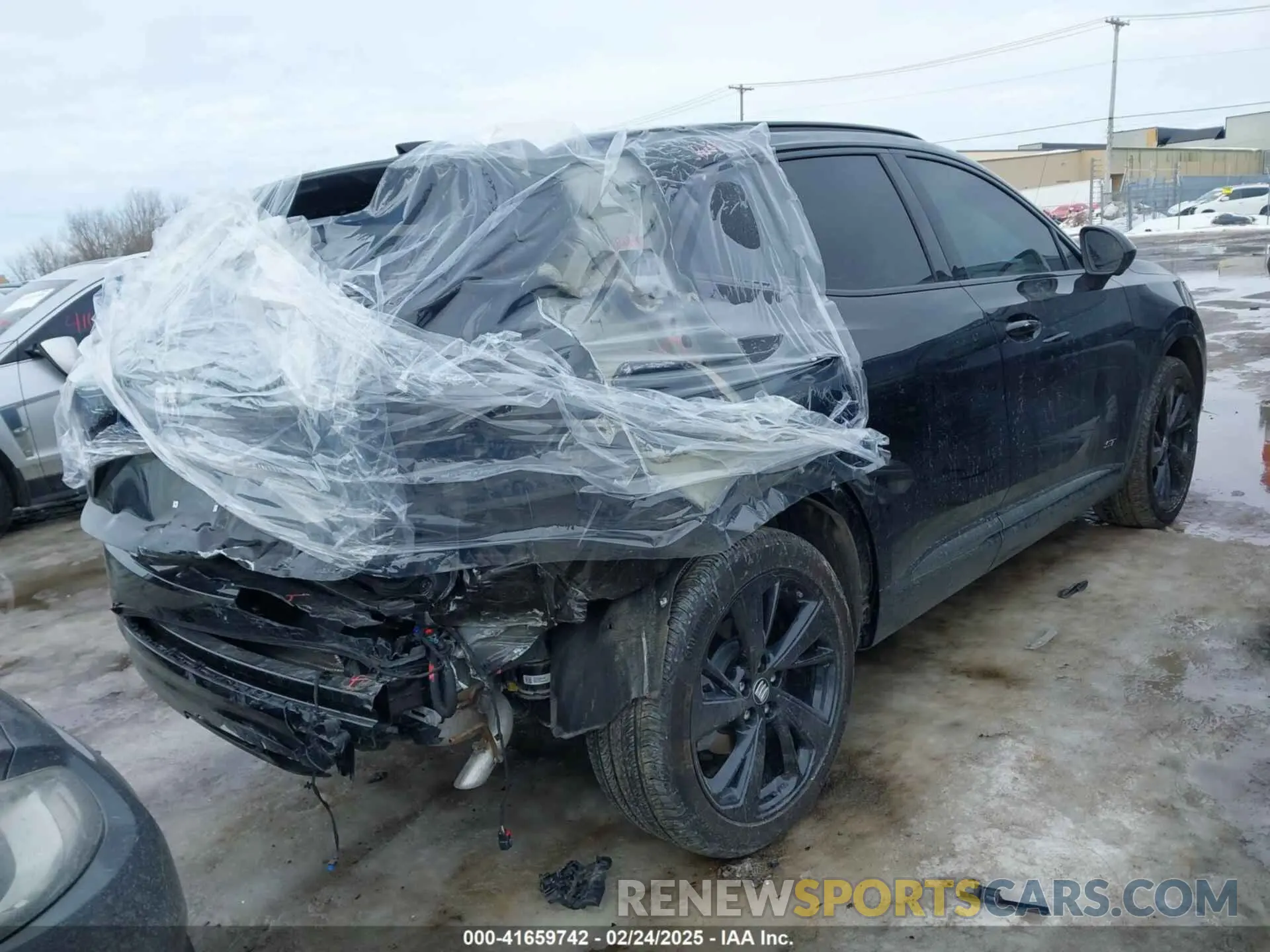 4 fotografías del automóvil dañado LRBFZPE44RD052269 BUICK ENVISION 2024