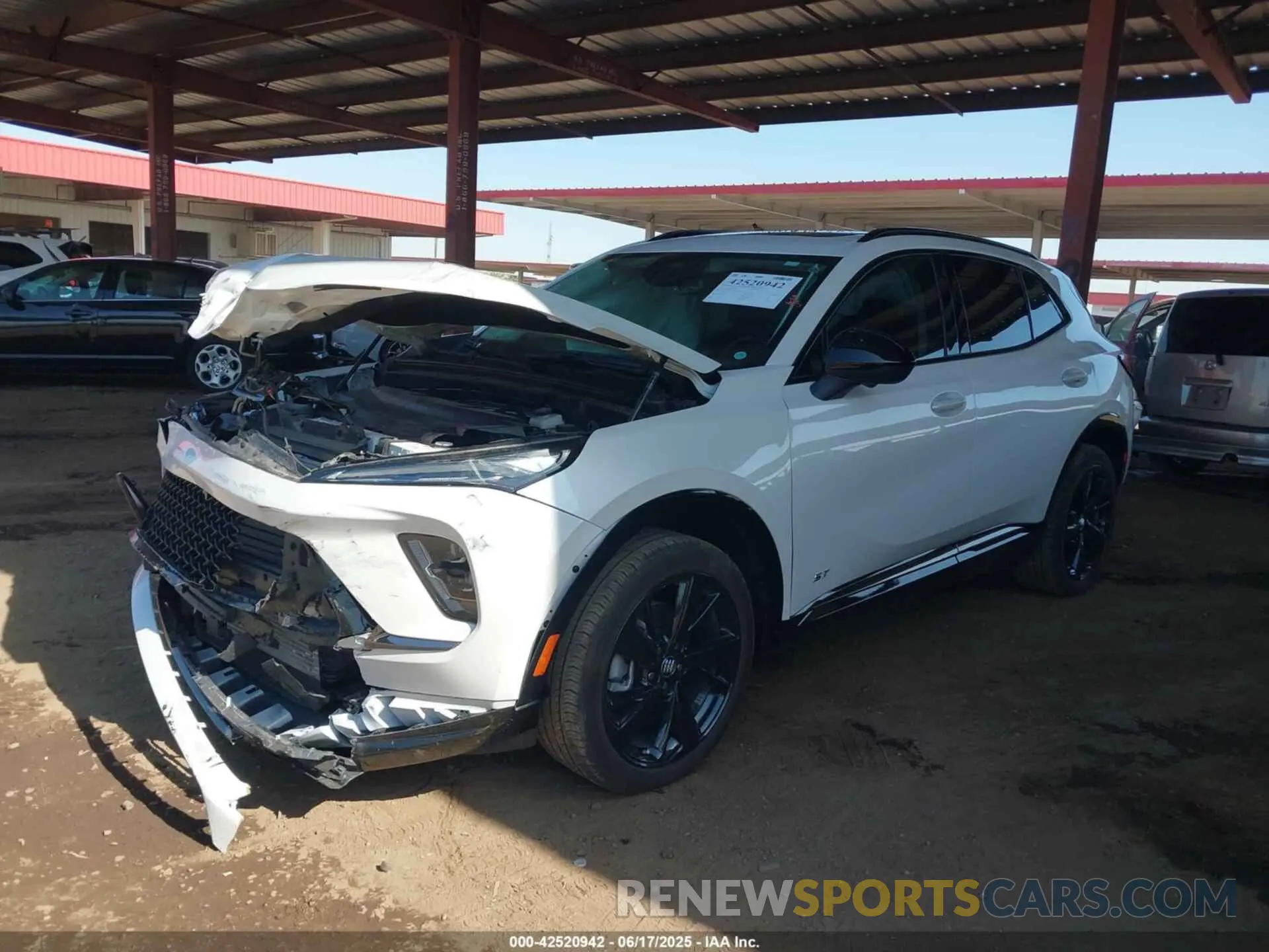 2 fotografías del automóvil dañado LRBFZPE46RD072118 BUICK ENVISION 2024