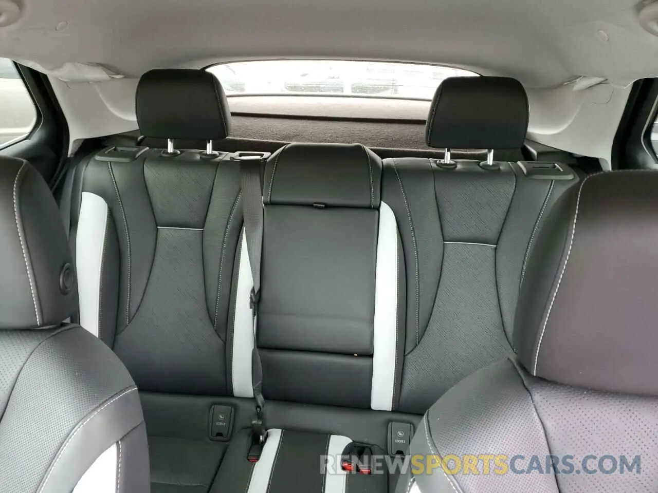10 fotografías del automóvil dañado LRBFZPE49RD075742 BUICK ENVISION 2024