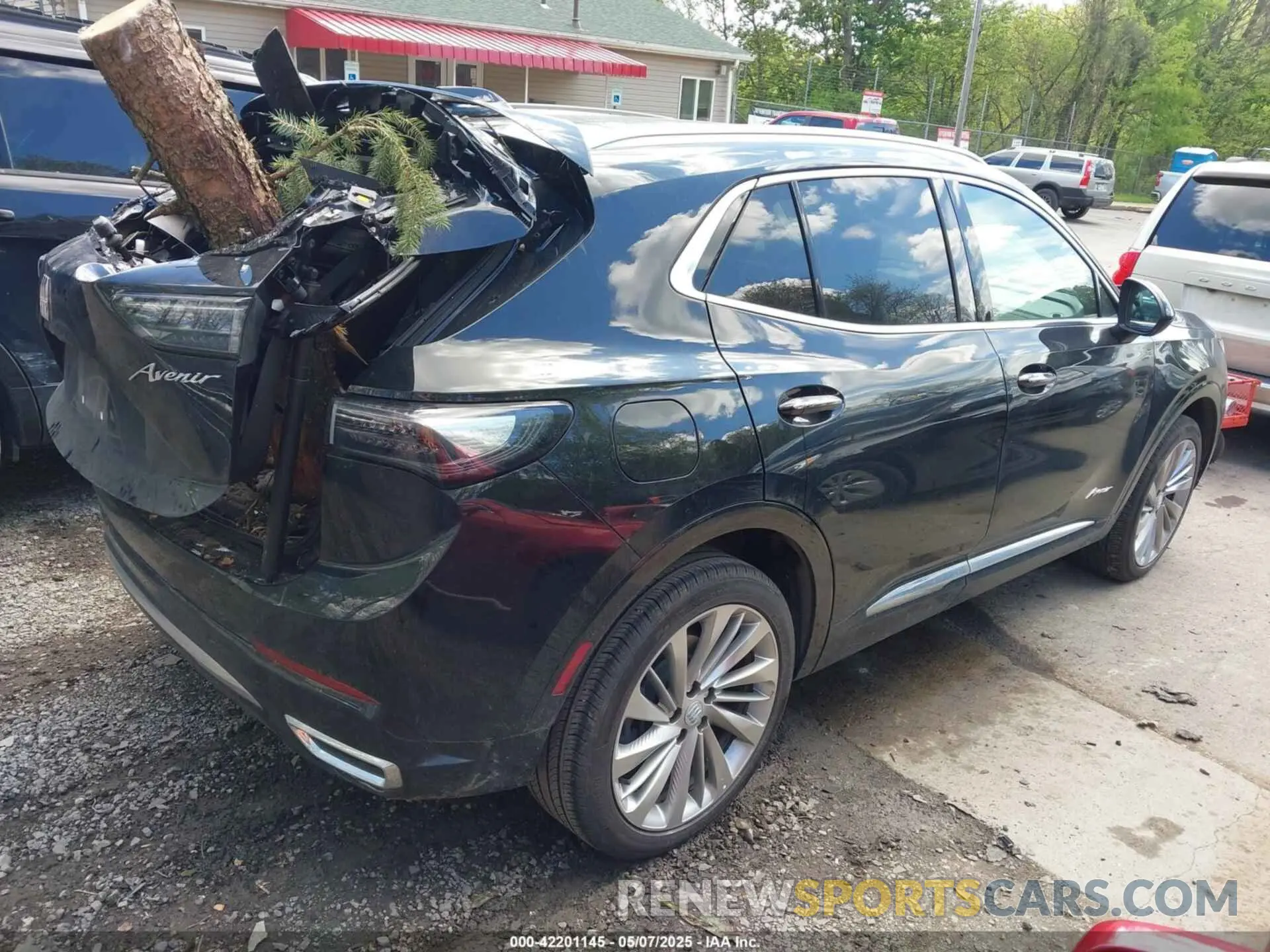 4 fotografías del automóvil dañado LRBFZSE45RD046984 BUICK ENVISION 2024