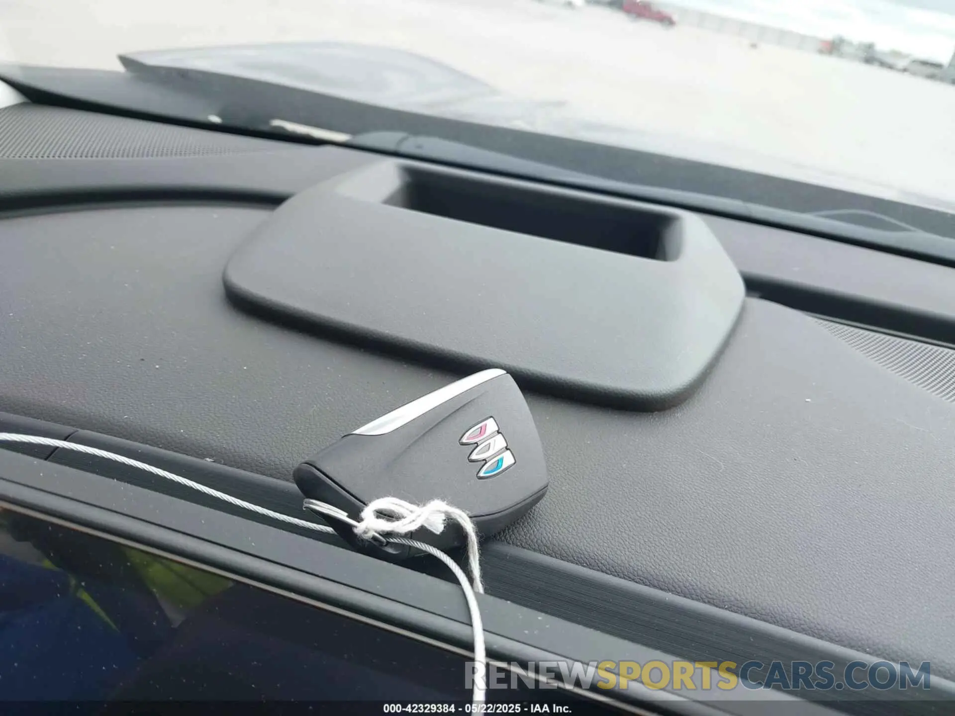 11 fotografías del automóvil dañado LRBFZLE45SD024222 BUICK ENVISION 2025