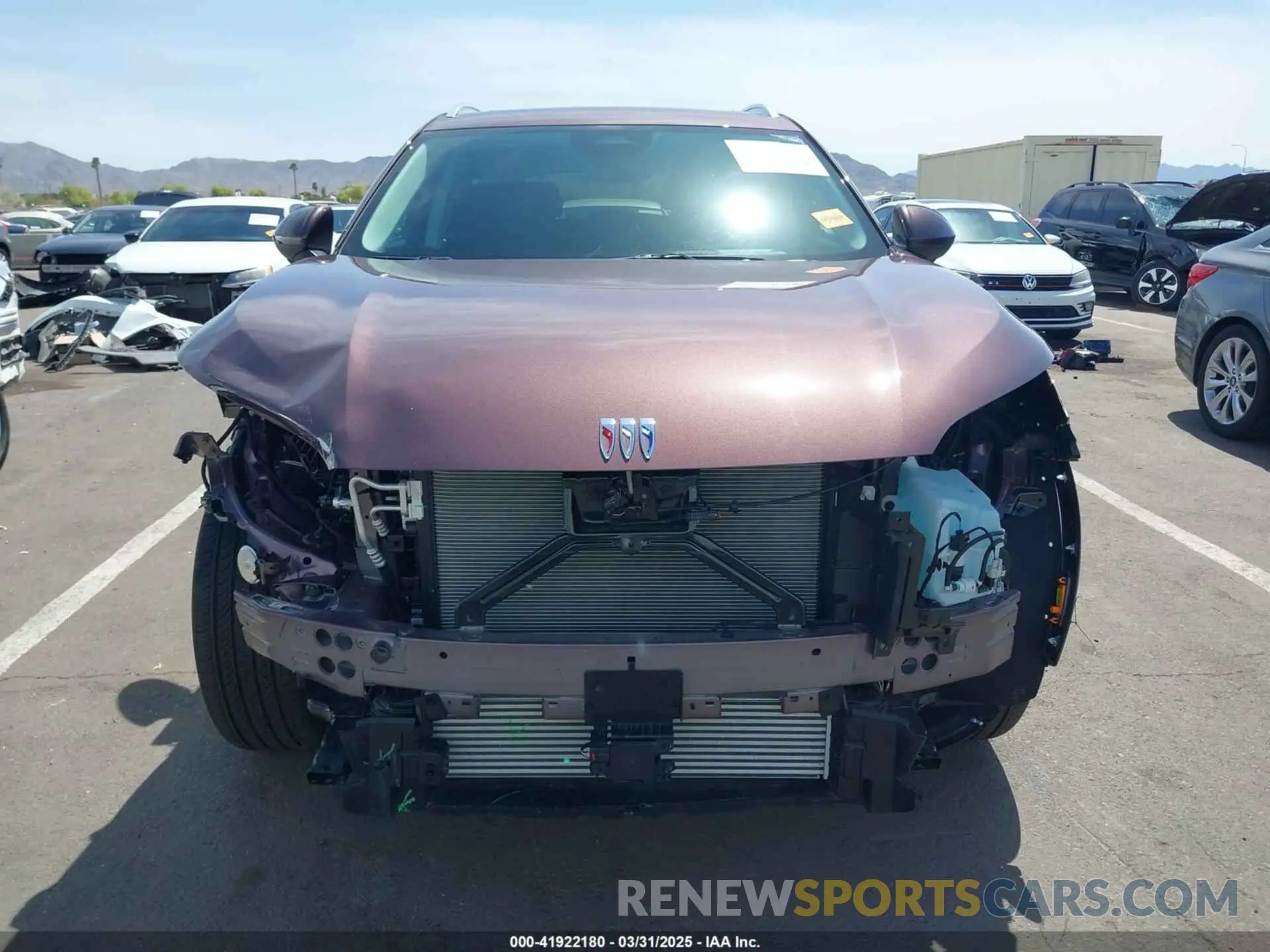 13 fotografías del automóvil dañado LRBFZME40SD024487 BUICK ENVISION 2025