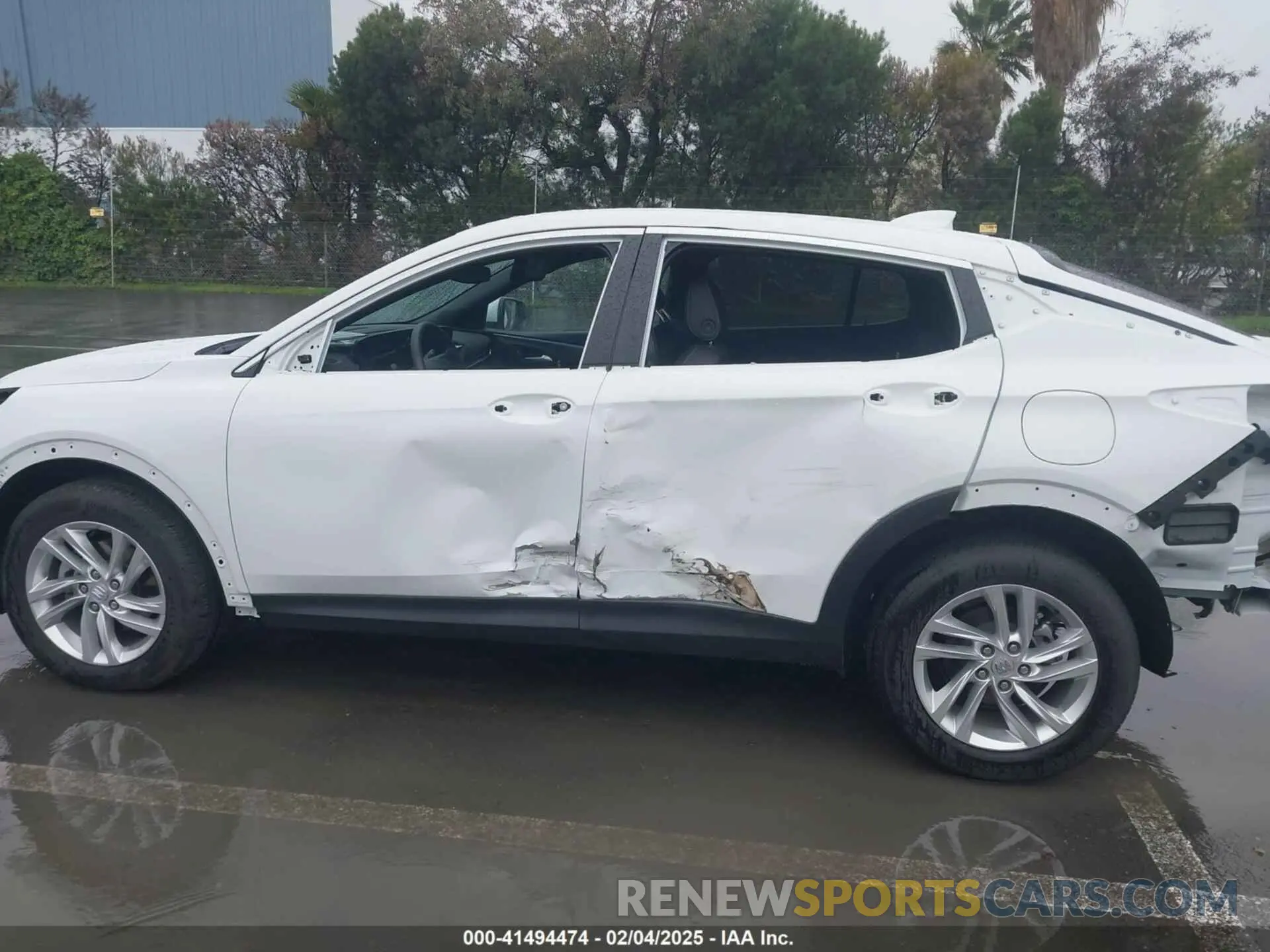 15 fotografías del automóvil dañado KL47LAE22RB185489 BUICK ENVISTA 2024