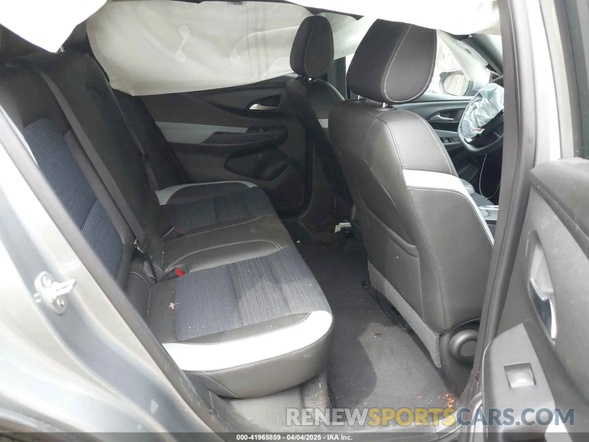 8 fotografías del automóvil dañado KL47LAE26RB087436 BUICK ENVISTA 2024