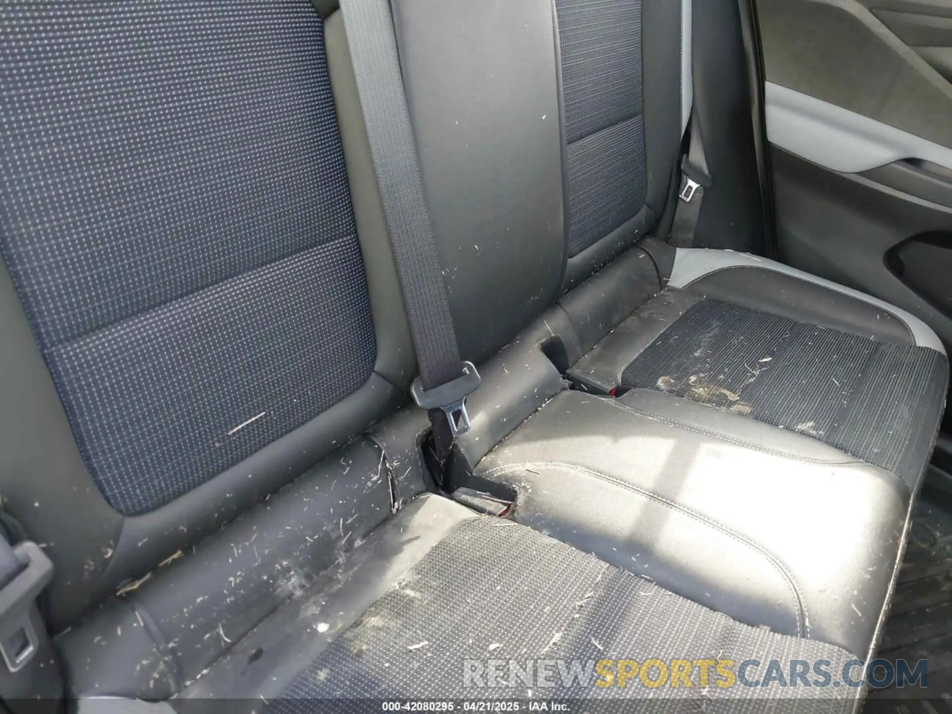 16 fotografías del automóvil dañado KL47LAE26RB187553 BUICK ENVISTA 2024
