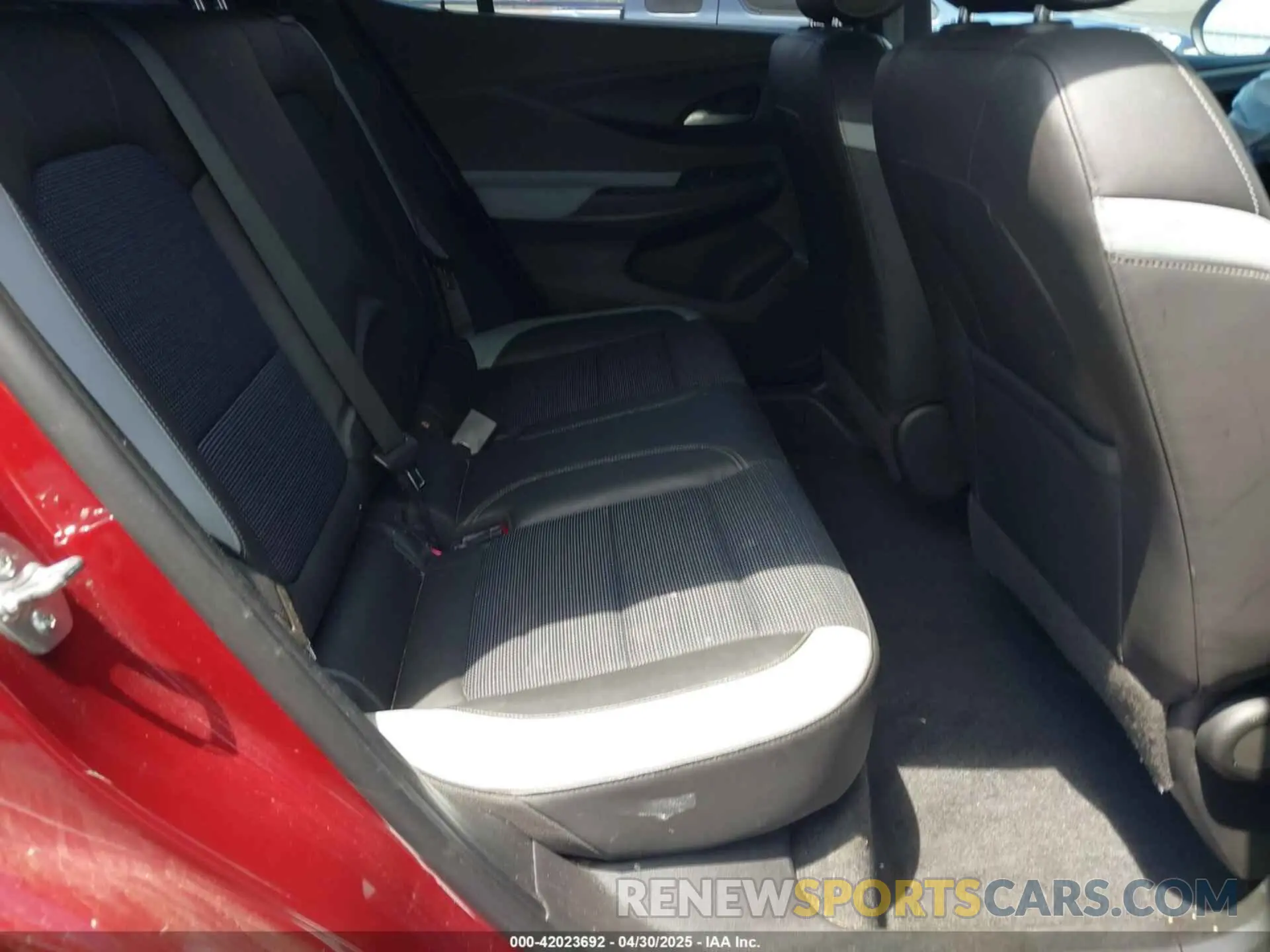 8 fotografías del automóvil dañado KL47LAE29RB134295 BUICK ENVISTA 2024