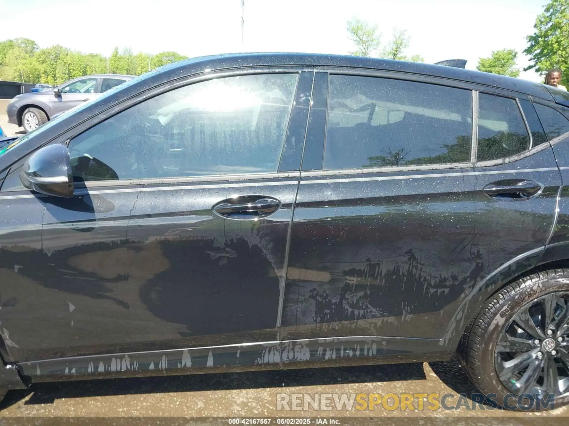 13 fotografías del automóvil dañado KL47LBE27RB199670 BUICK ENVISTA 2024